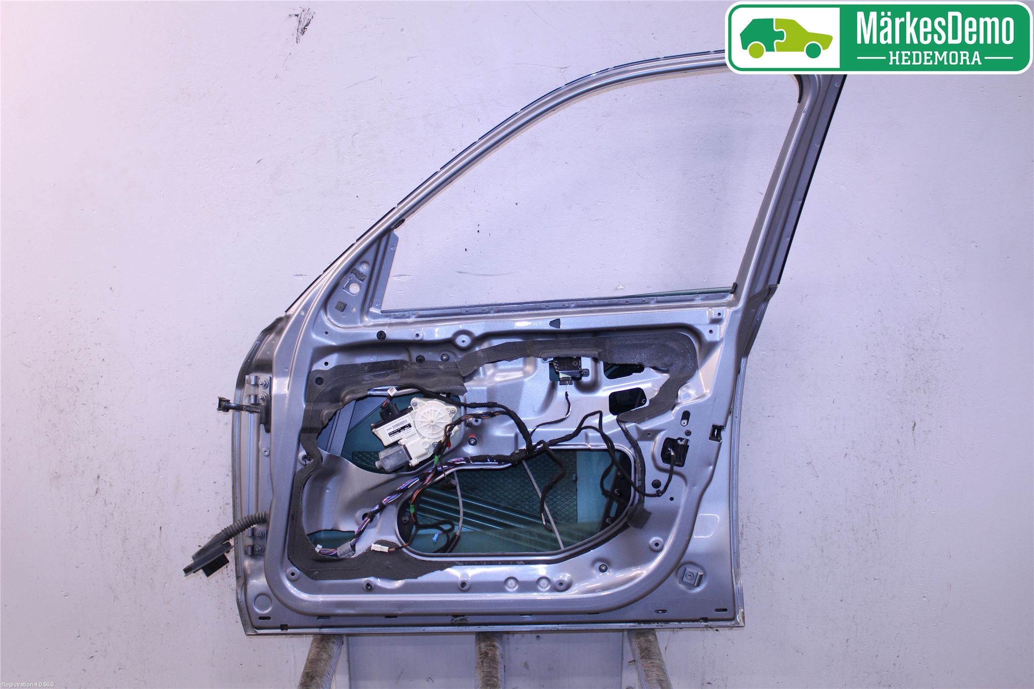 BMW X3 E83     03-10 Dörr Fram Höger