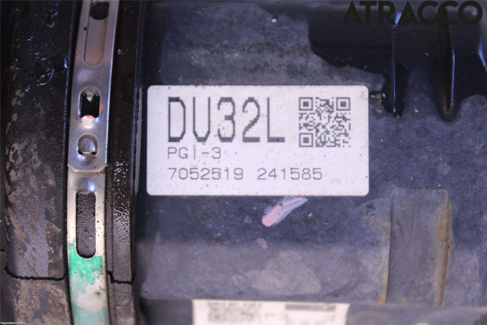 Toyota RAV4 13-18 Drivaxel Fram Vänster