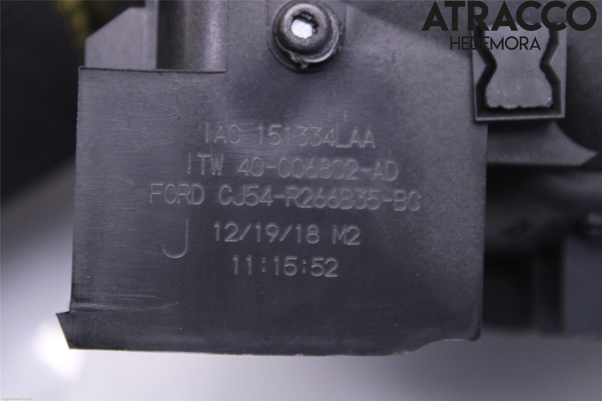 Ford KUGA 17-19 Dörrhandtag Inre Vä