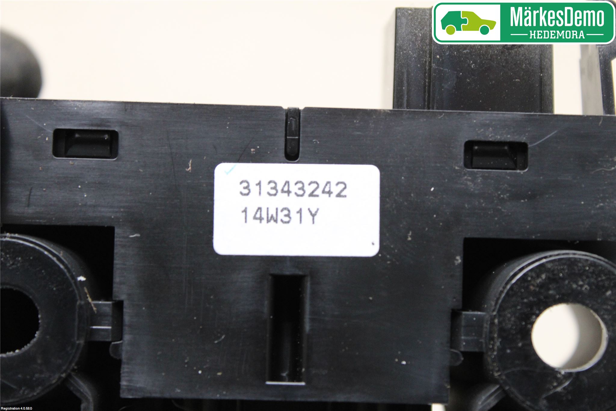 Volvo XC70 14-16 Strömställare Parkeringsbroms