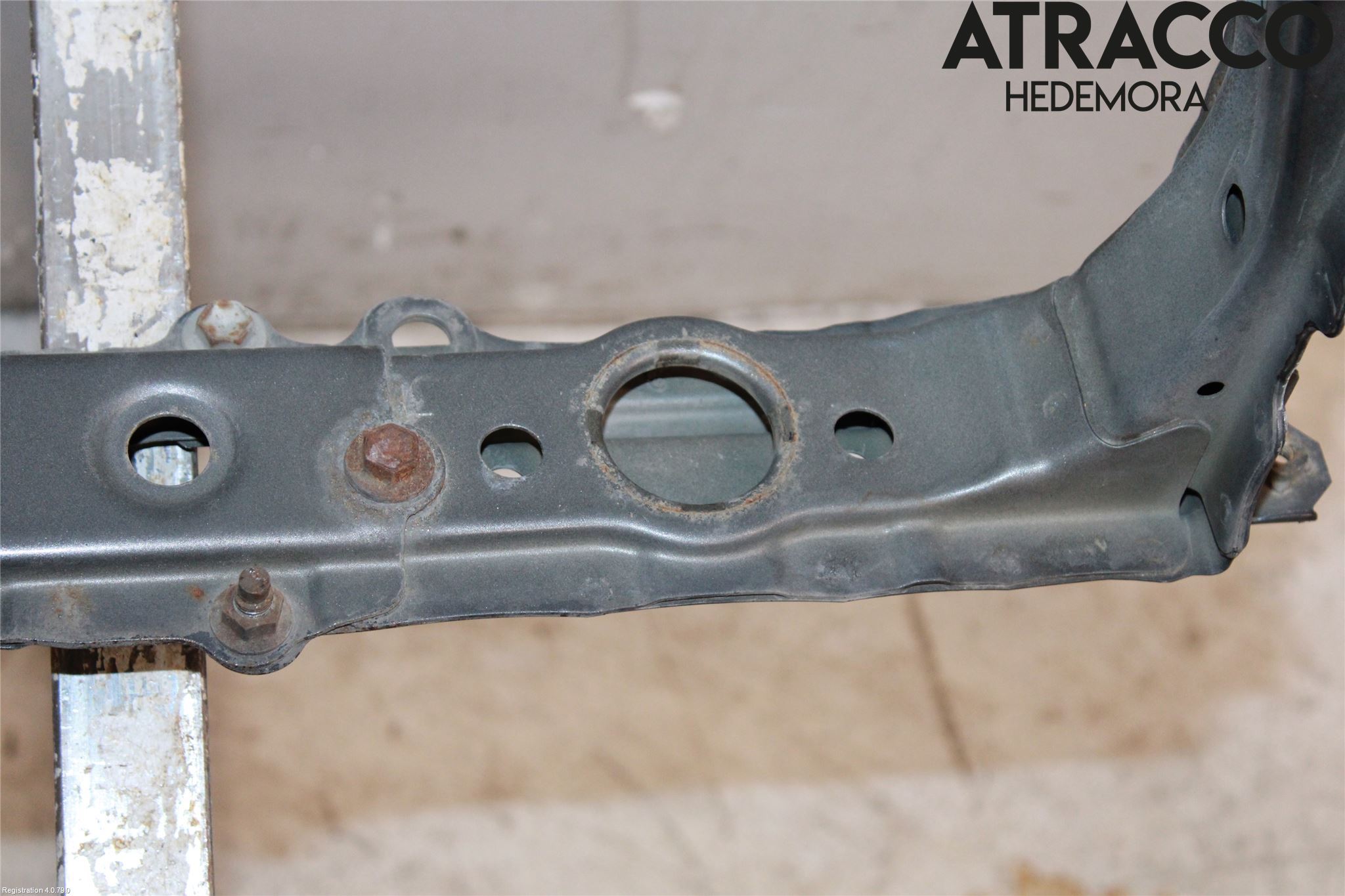 Toyota RAV4 13-18 Frontplåt Undre