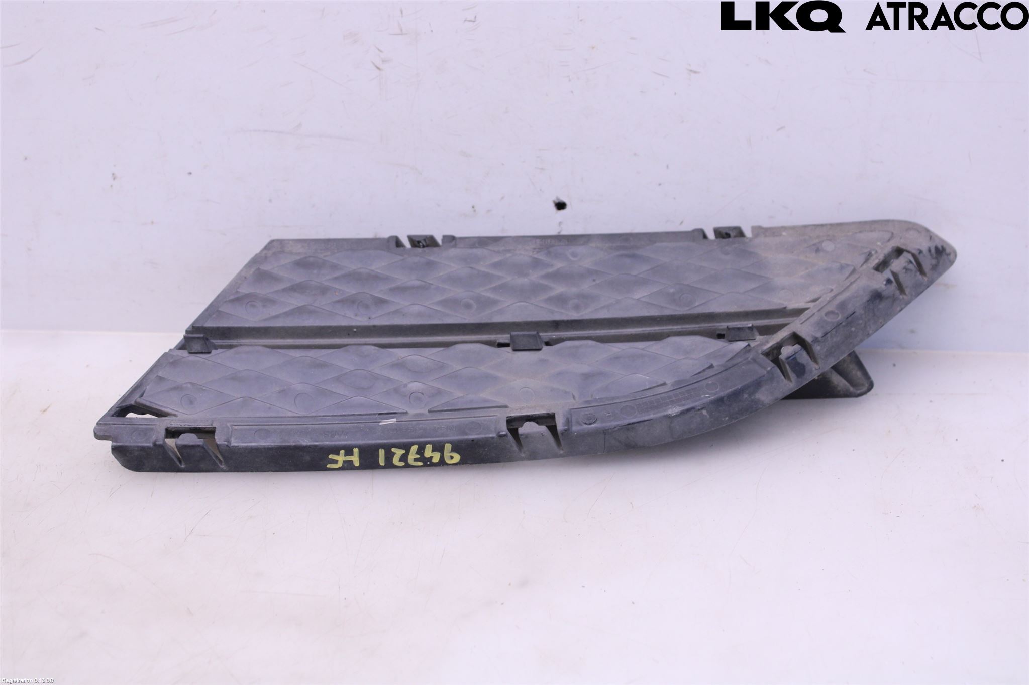 BMW 3 E90/91 SED/TOU 05-12 Dimljussarg Fram