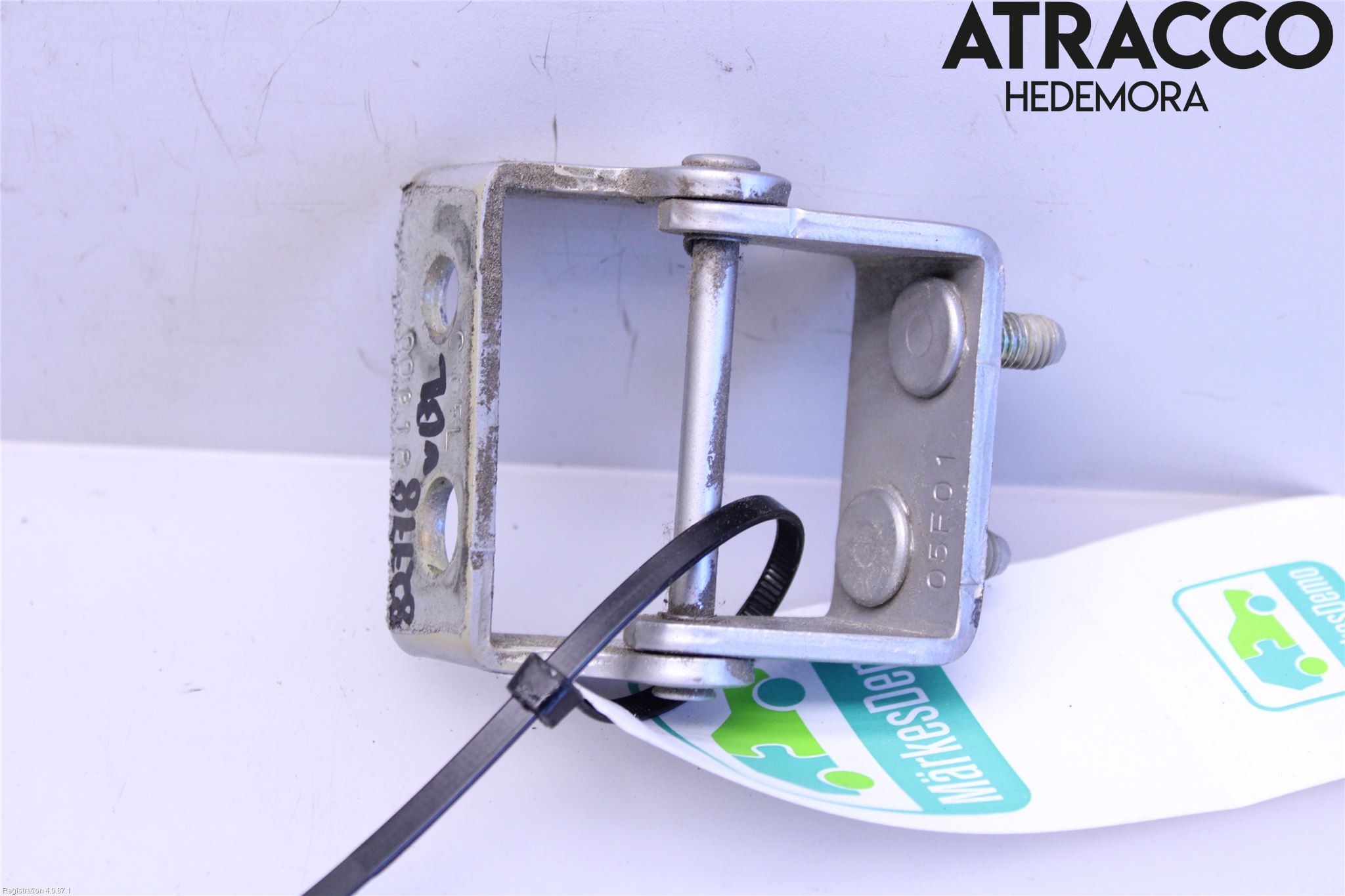 Opel ANTARA Bakluckegångjärn Vä