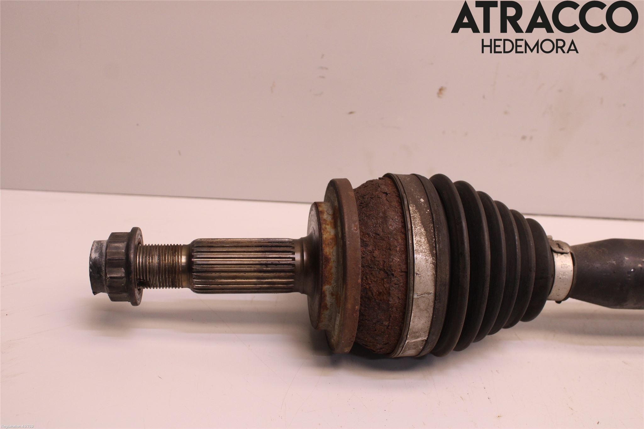 Toyota AVENSIS 09-15 Drivaxel Fram Höger