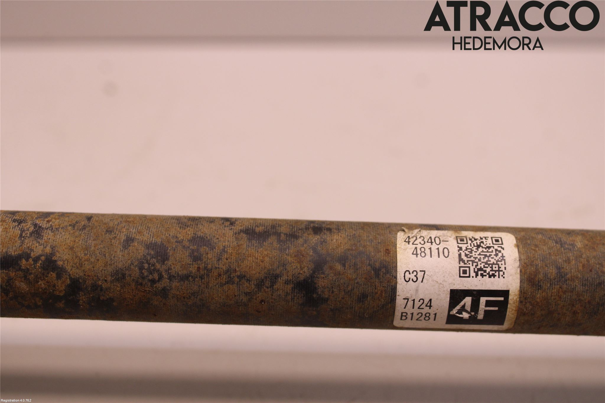 Lexus NX 300h 15-21 Drivaxel Bak Vänster