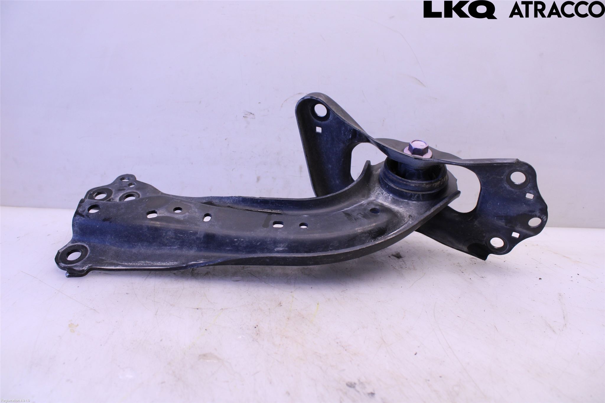 Toyota COROLLA CROSS XG10 22- Bärarm Bak Vänster