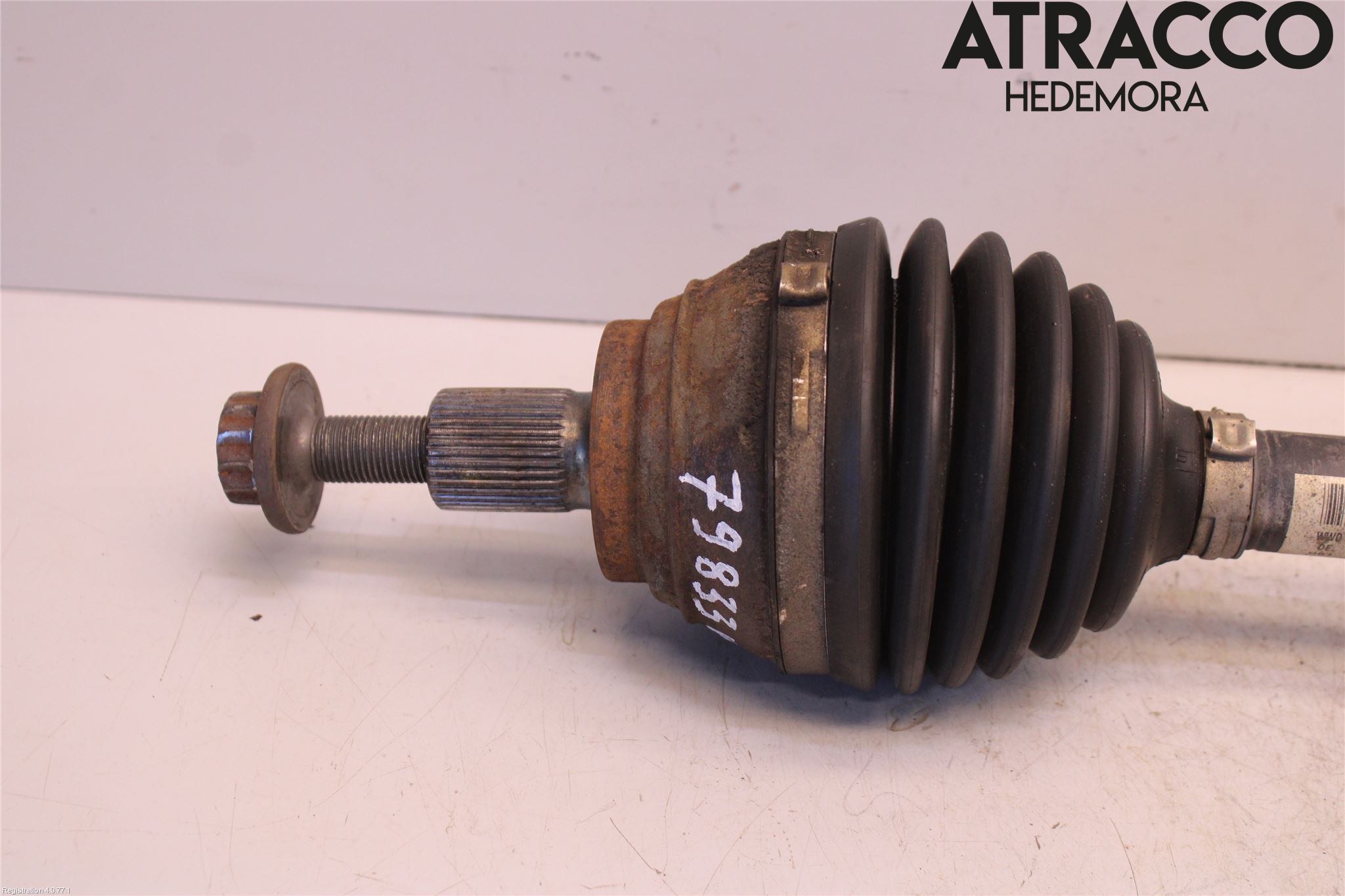 Skoda OCTAVIA (5E) 13-20 Drivaxel Fram Vänster
