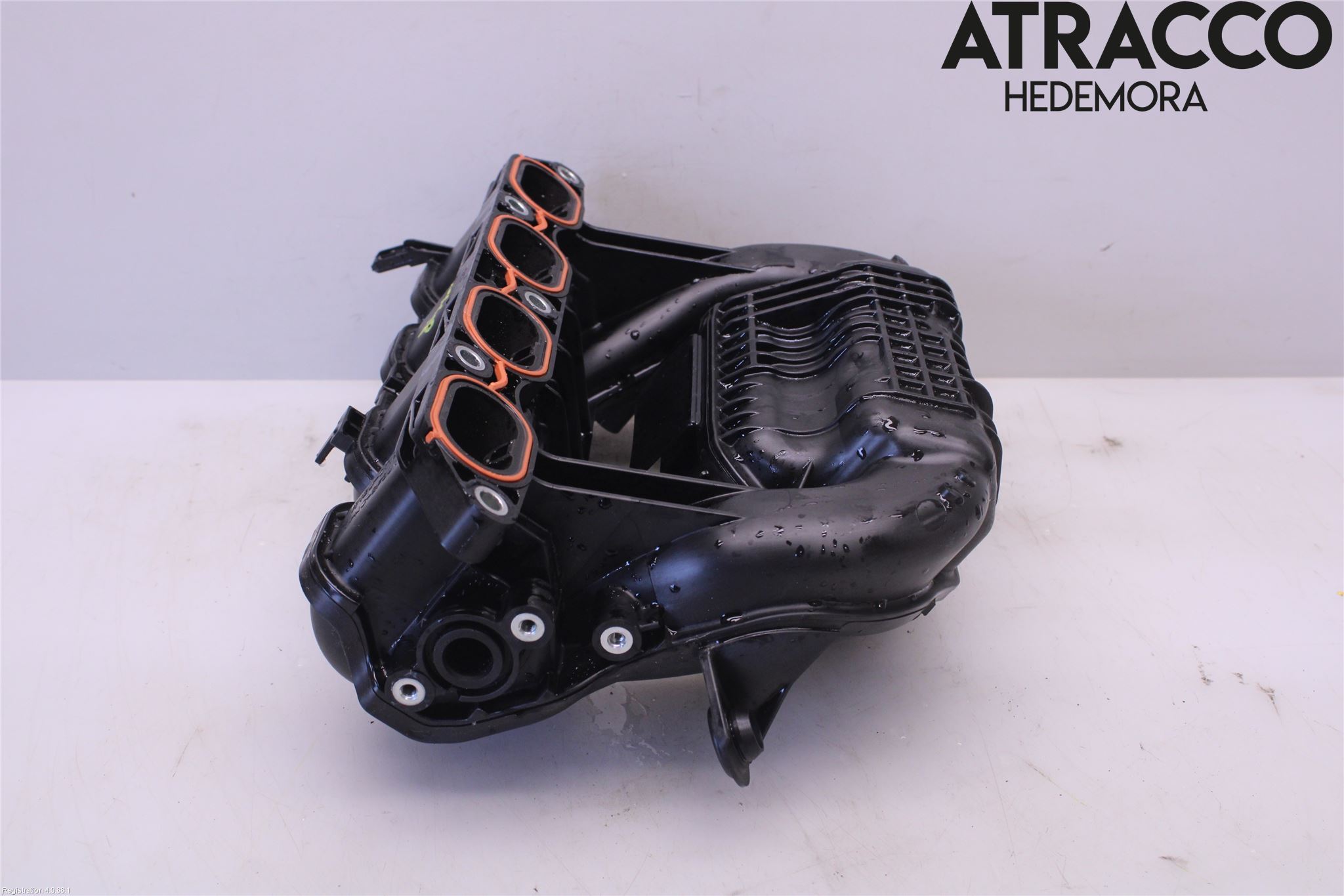 Toyota COROLLA 19- Grenrör Insug