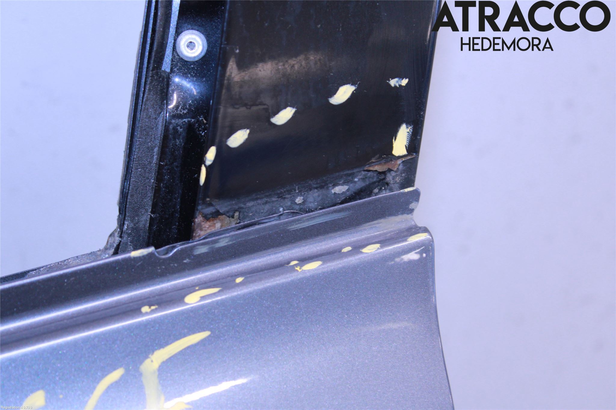 Volvo V70 08-13 Dörr Fram Vänster