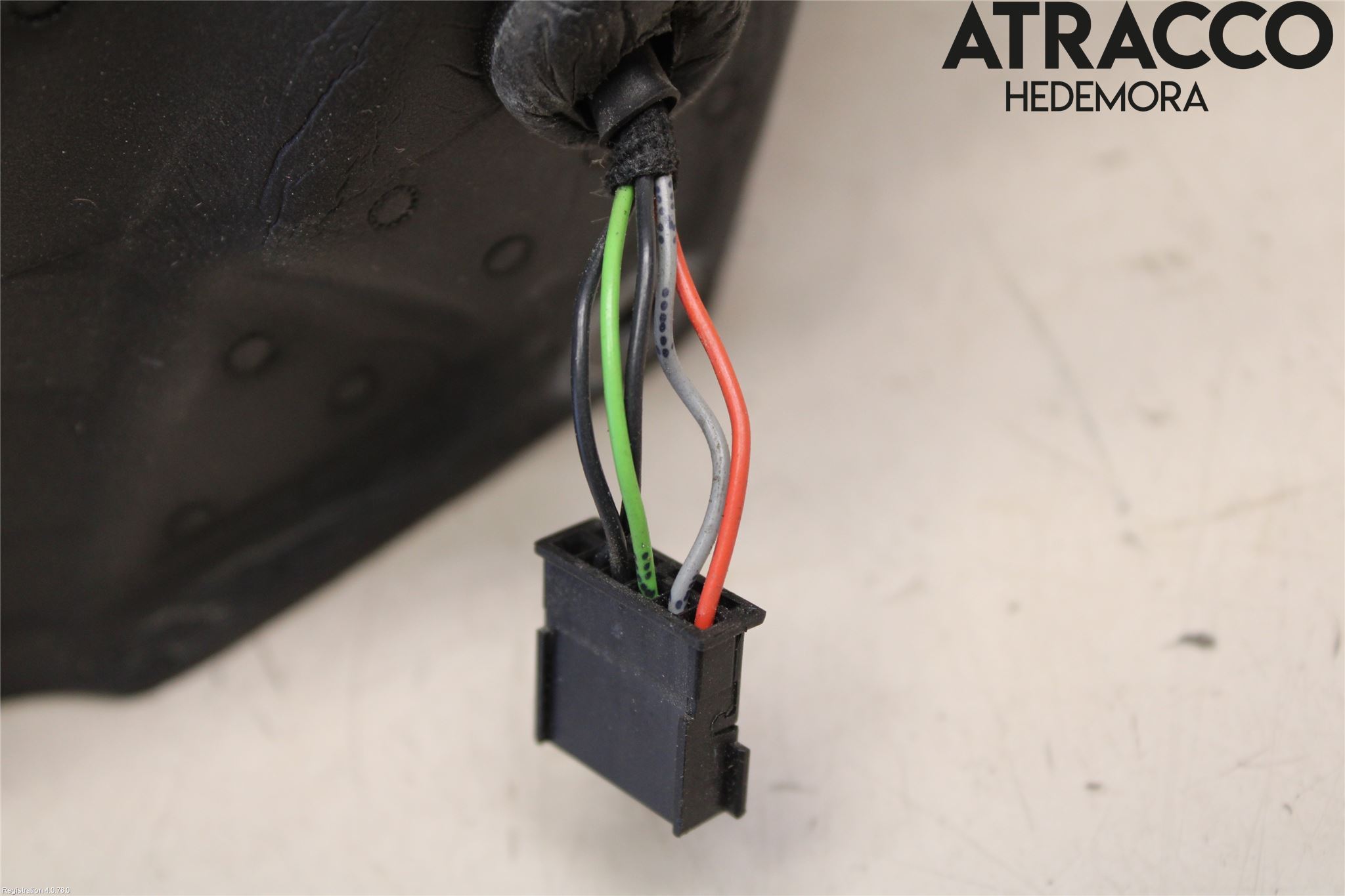 BMW X3 E83     03-10 Spegel Yttre El Hö