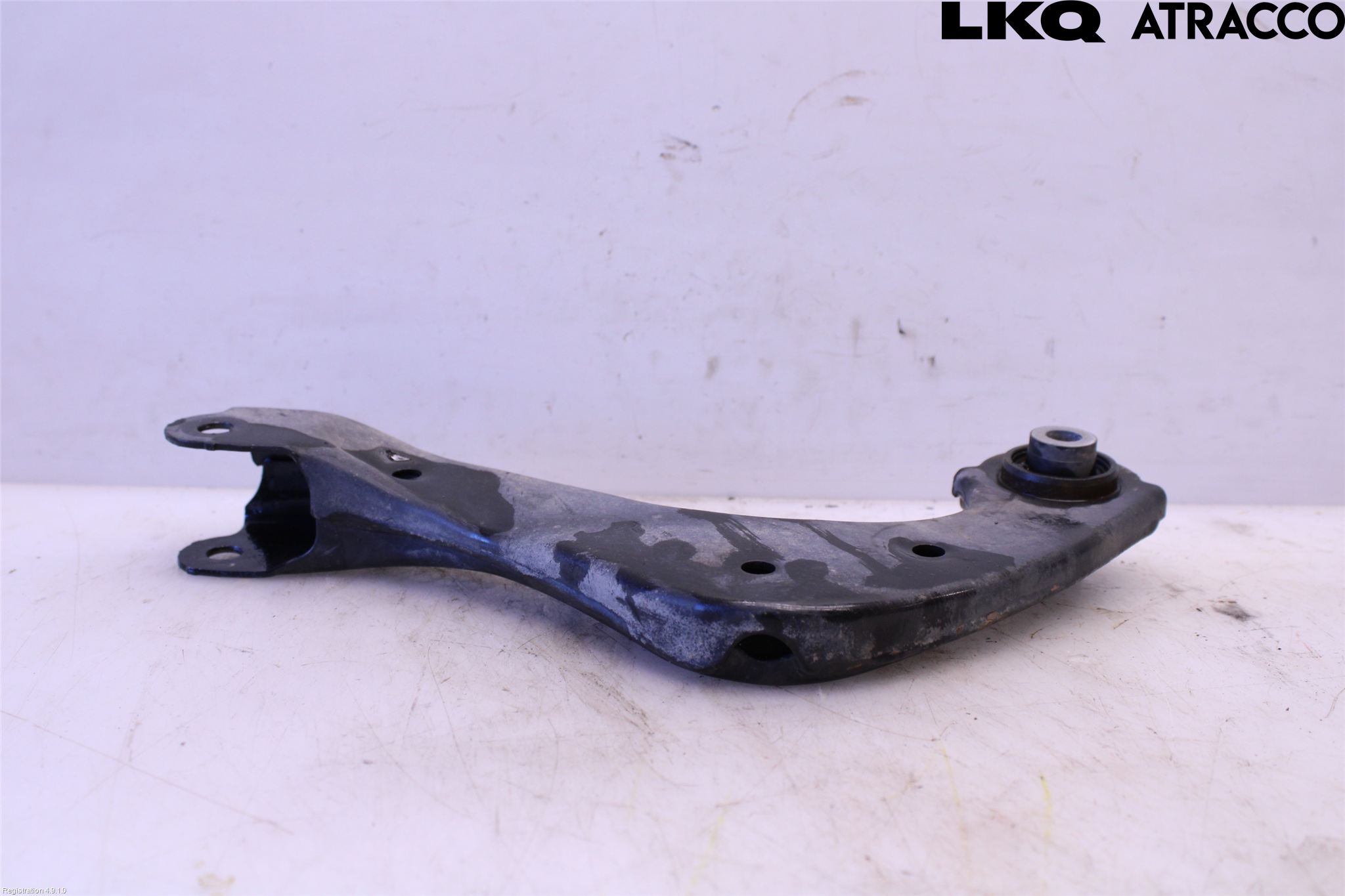 Toyota COROLLA CROSS XG10 22- Bärarm Bak Övre Höger