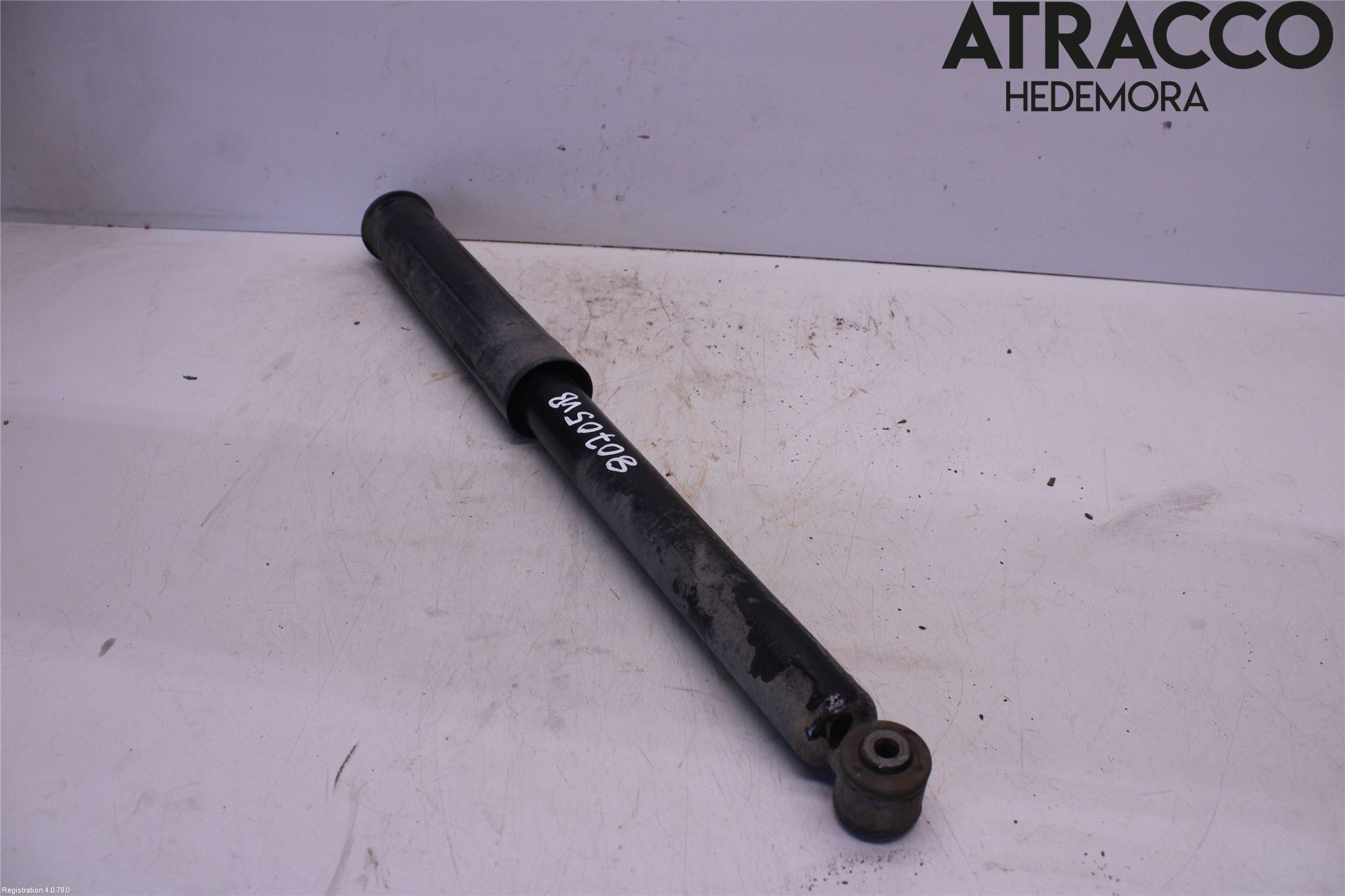 Toyota YARIS XP130 15-20 Stötdämpare Bak
