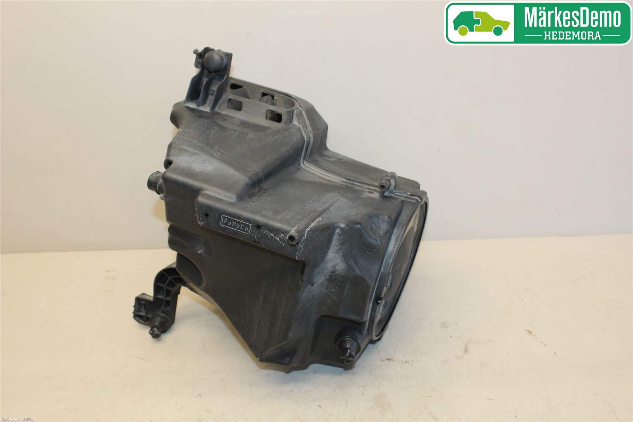 Ford FOCUS     04-07 Kylfläkt El