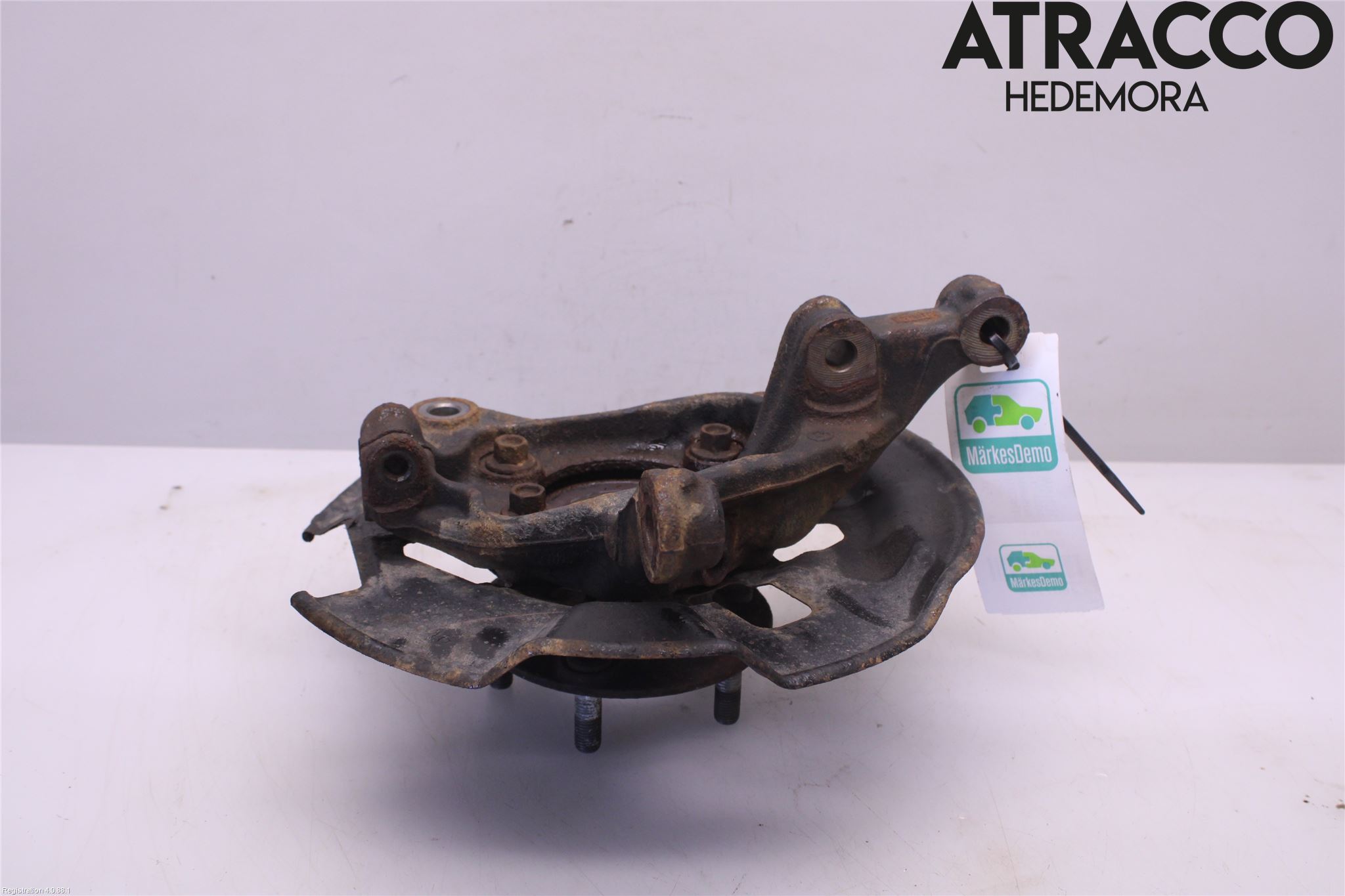 Mazda CX-3 Styrspindel Lagerhus Hö