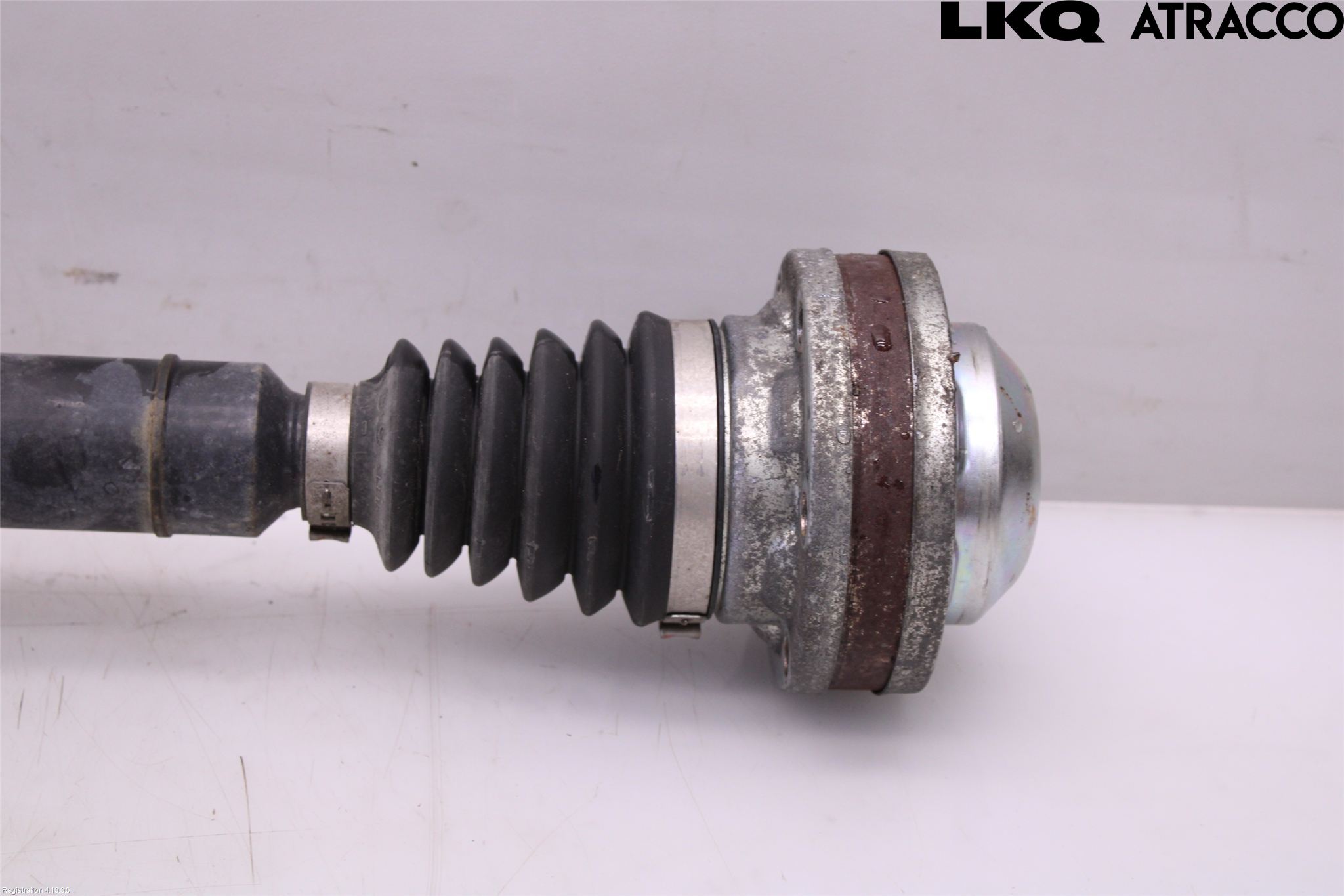 Volkswagen VW PASSAT 11-14 Drivaxel Fram Höger