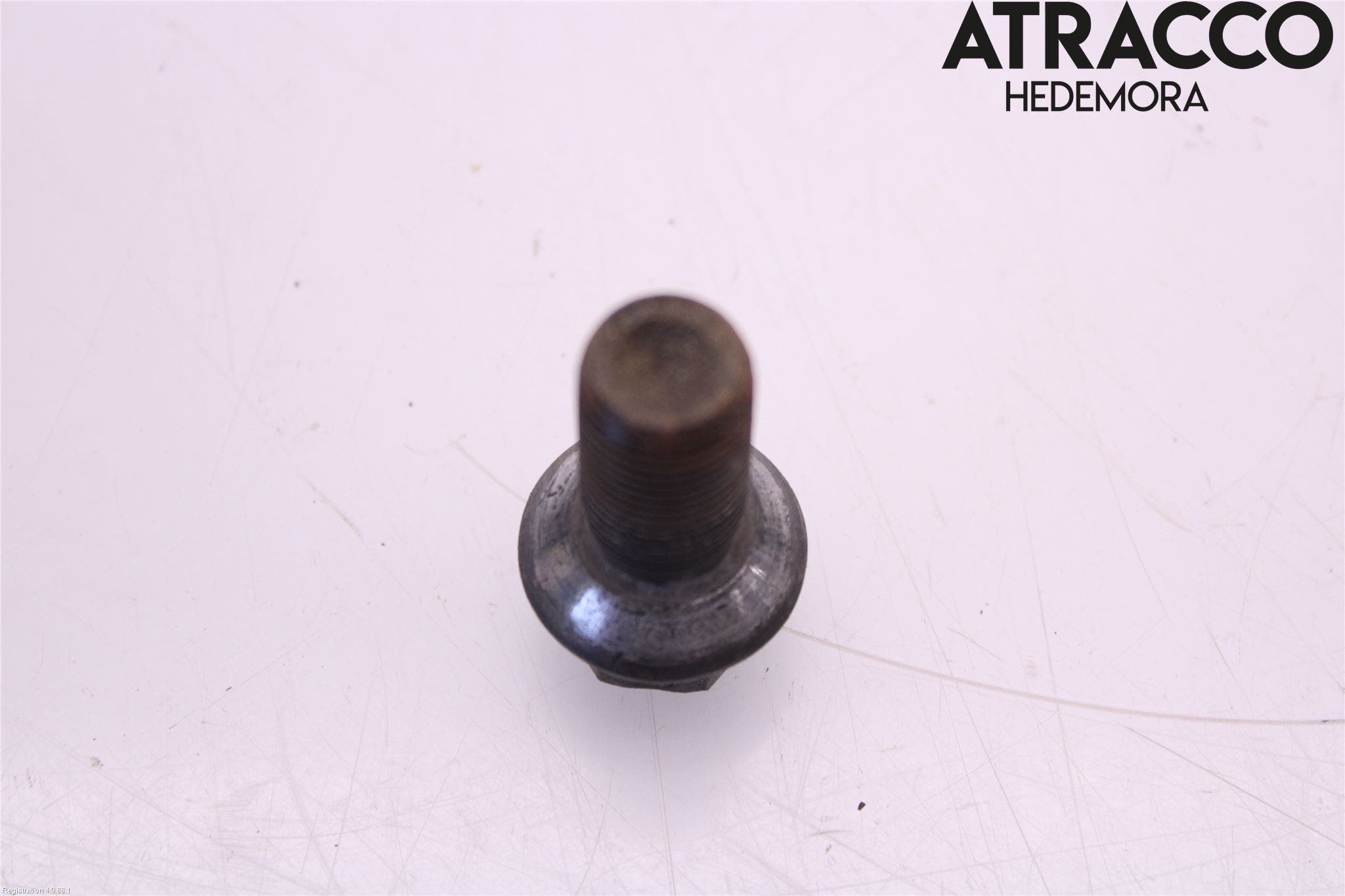 Mercedes-Benz MB C-KLASS (W205) 14-21 Hjulmutter-Bult-Sats