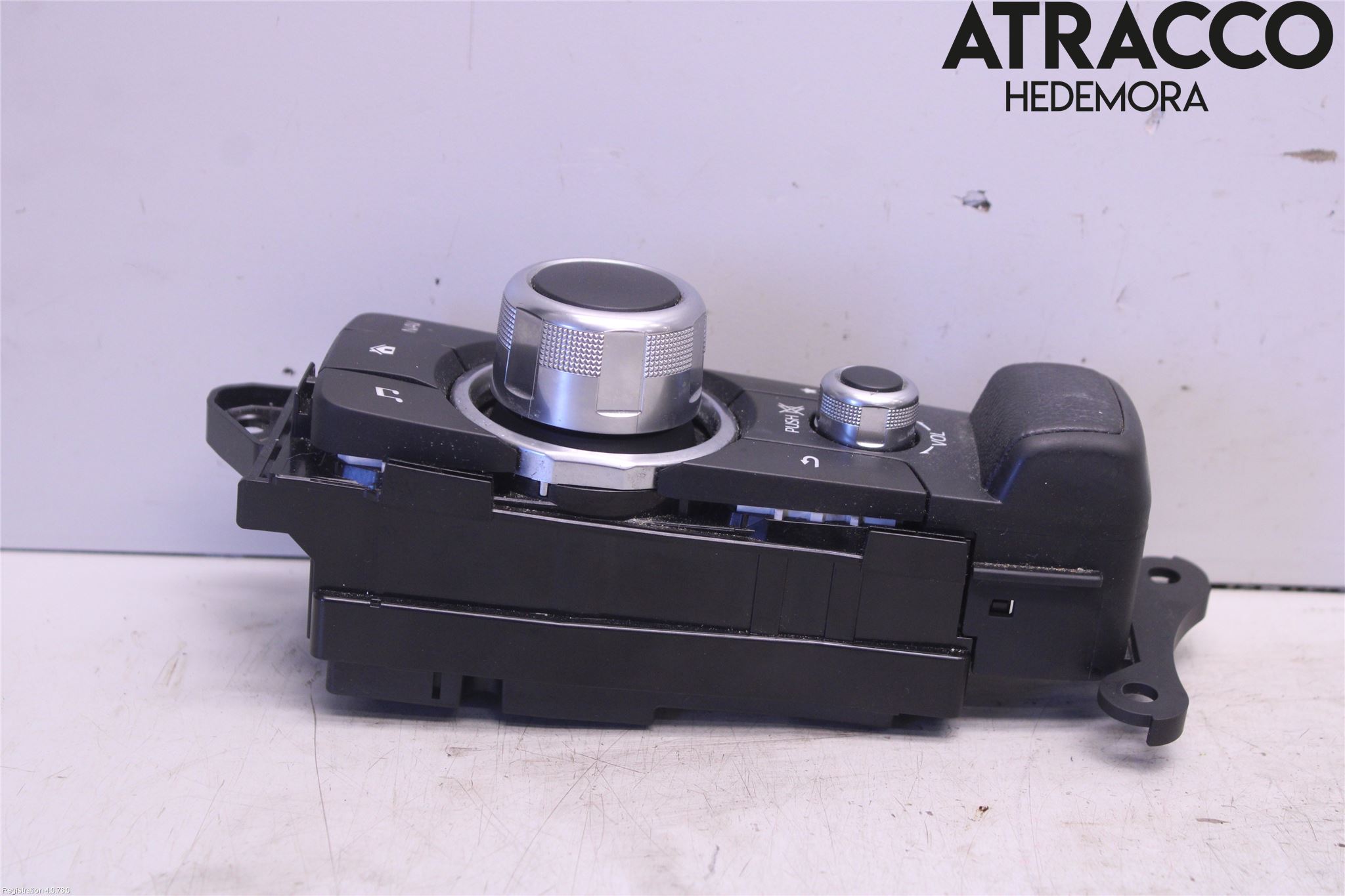 Mazda 2 (DJ) 15-22 Strömställare Multifunktion