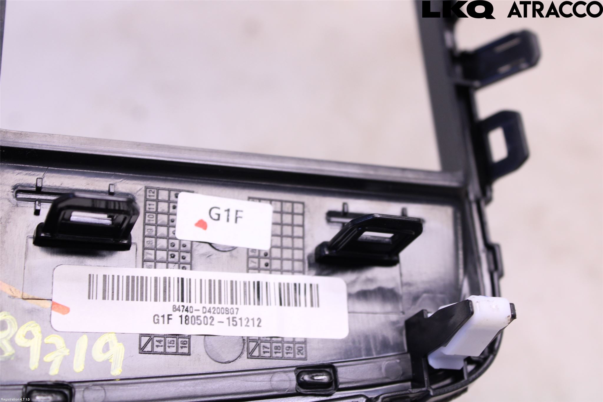 Kia OPTIMA 16-20 Instrument-Radio Sarg