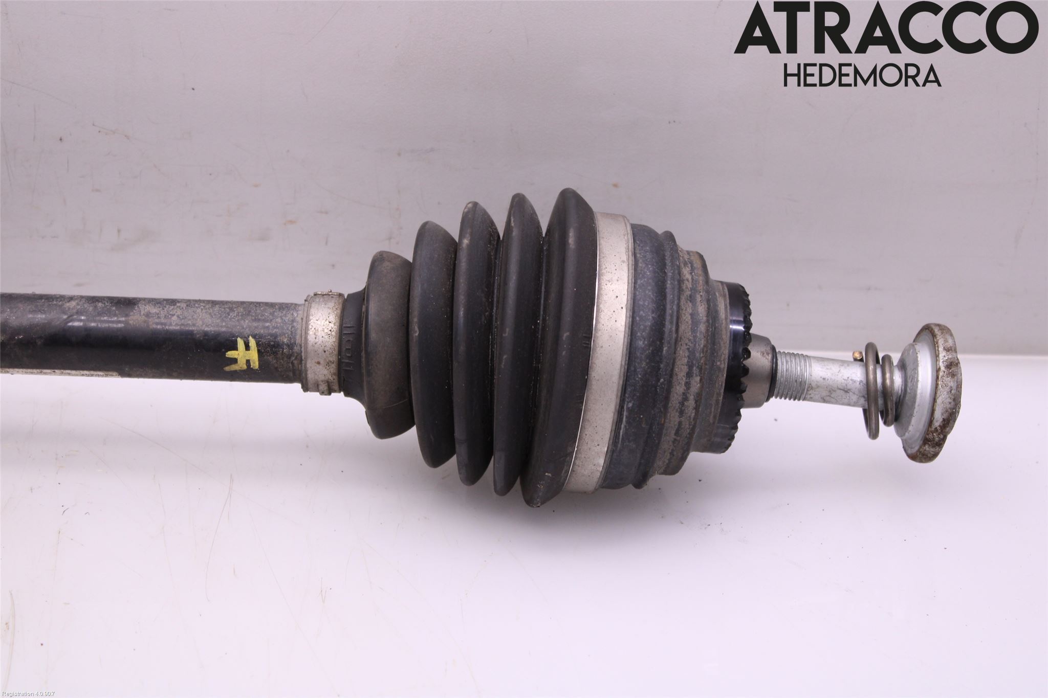 BMW 3 F30/F31/F80 12-19 Drivaxel Fram Höger