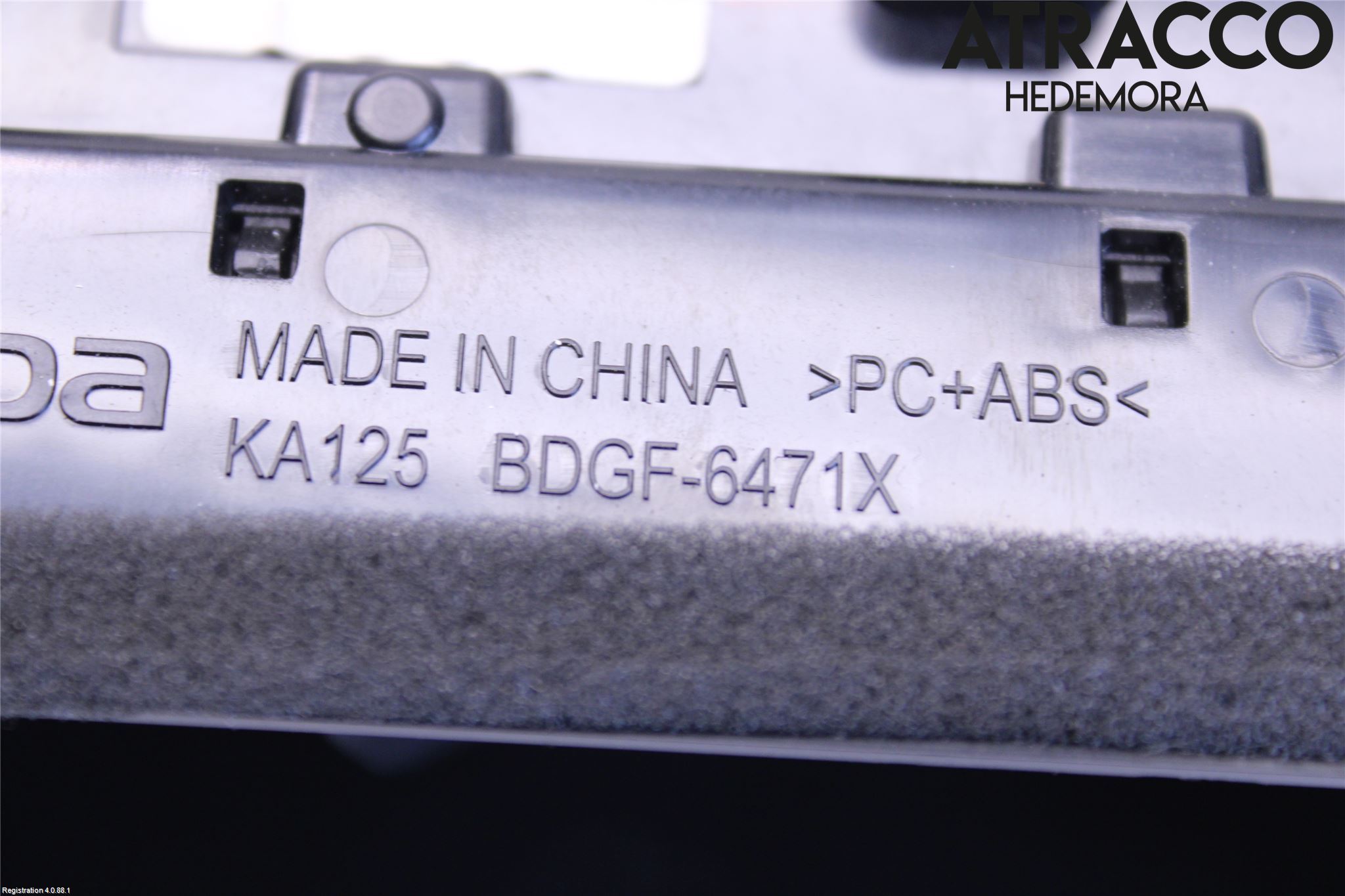 Mazda 3 IV 19- Defrosterkanal-Munstycke