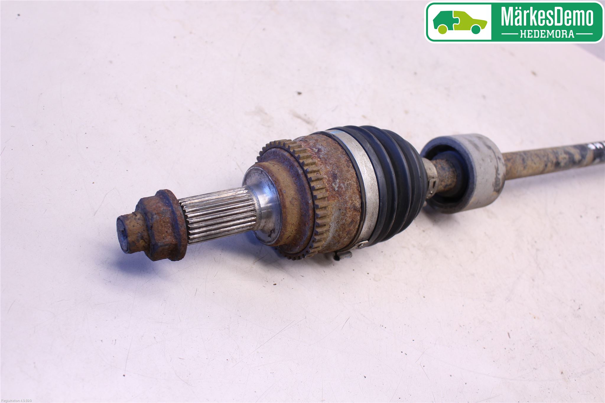 Suzuki SWIFT 05-10 Drivaxel Fram Höger