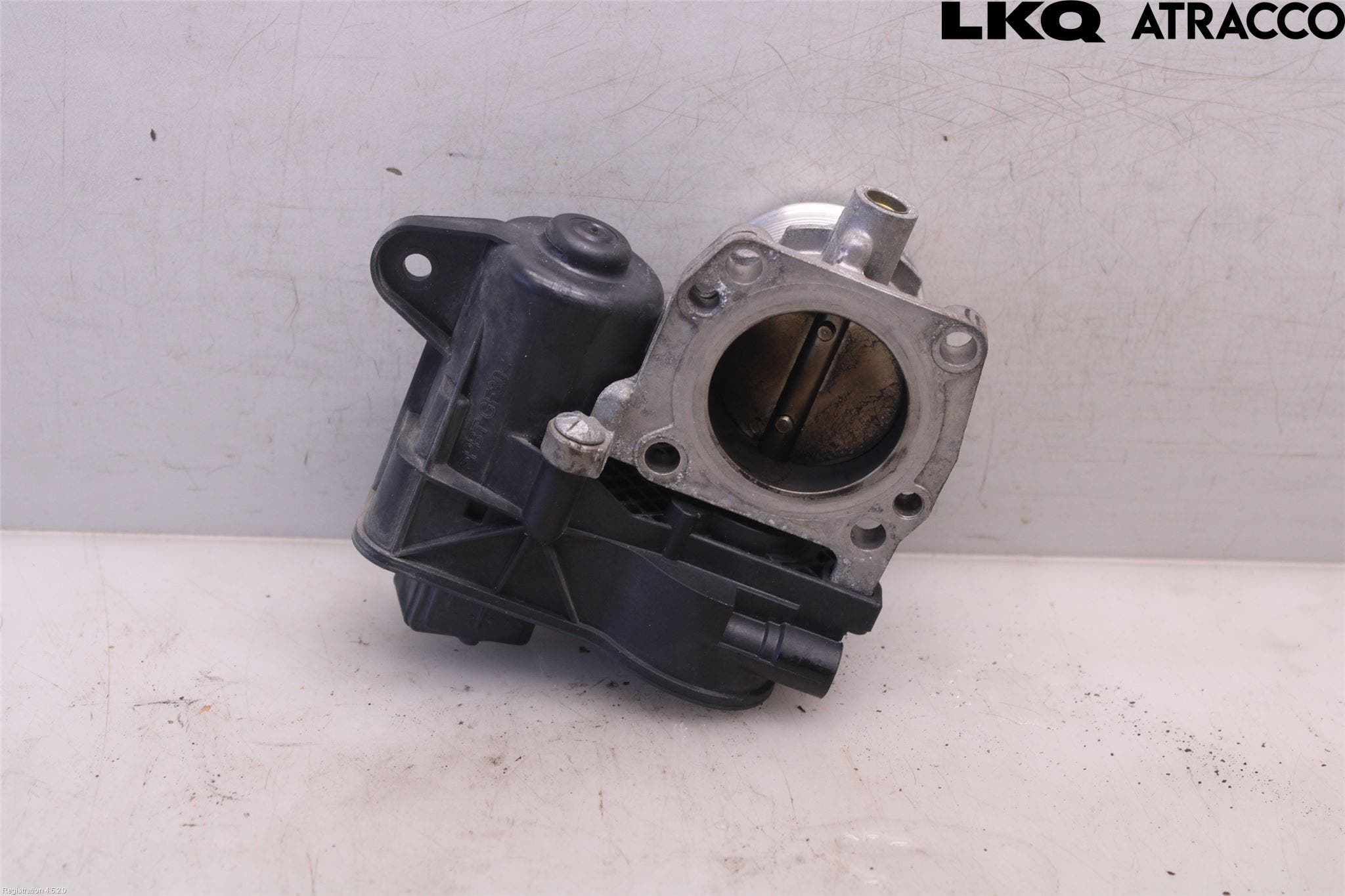 Peugeot 2008 13-20 Injspjällhus