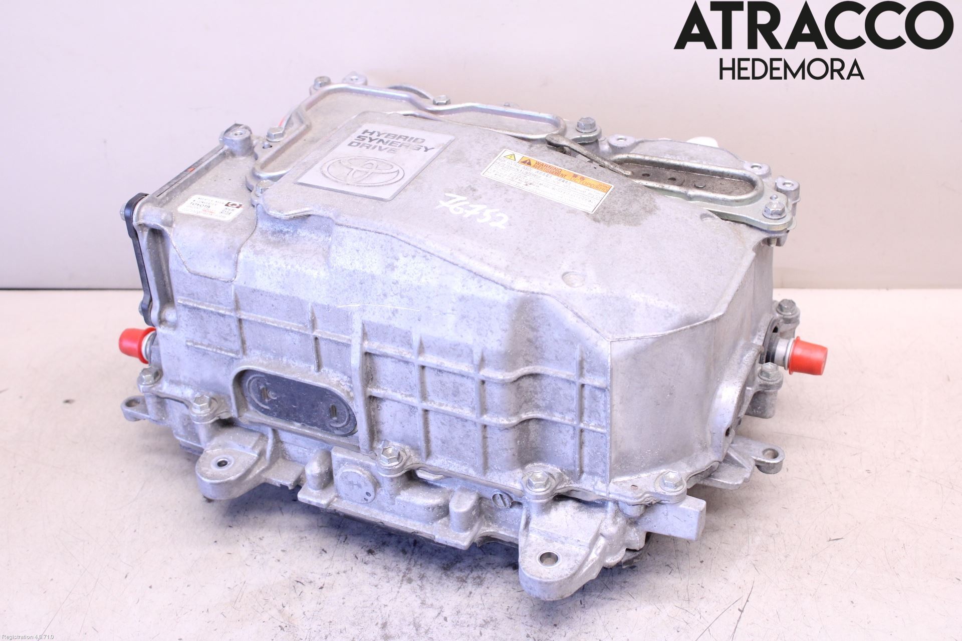 Toyota YARIS XP130 15-20 Hybridconverter