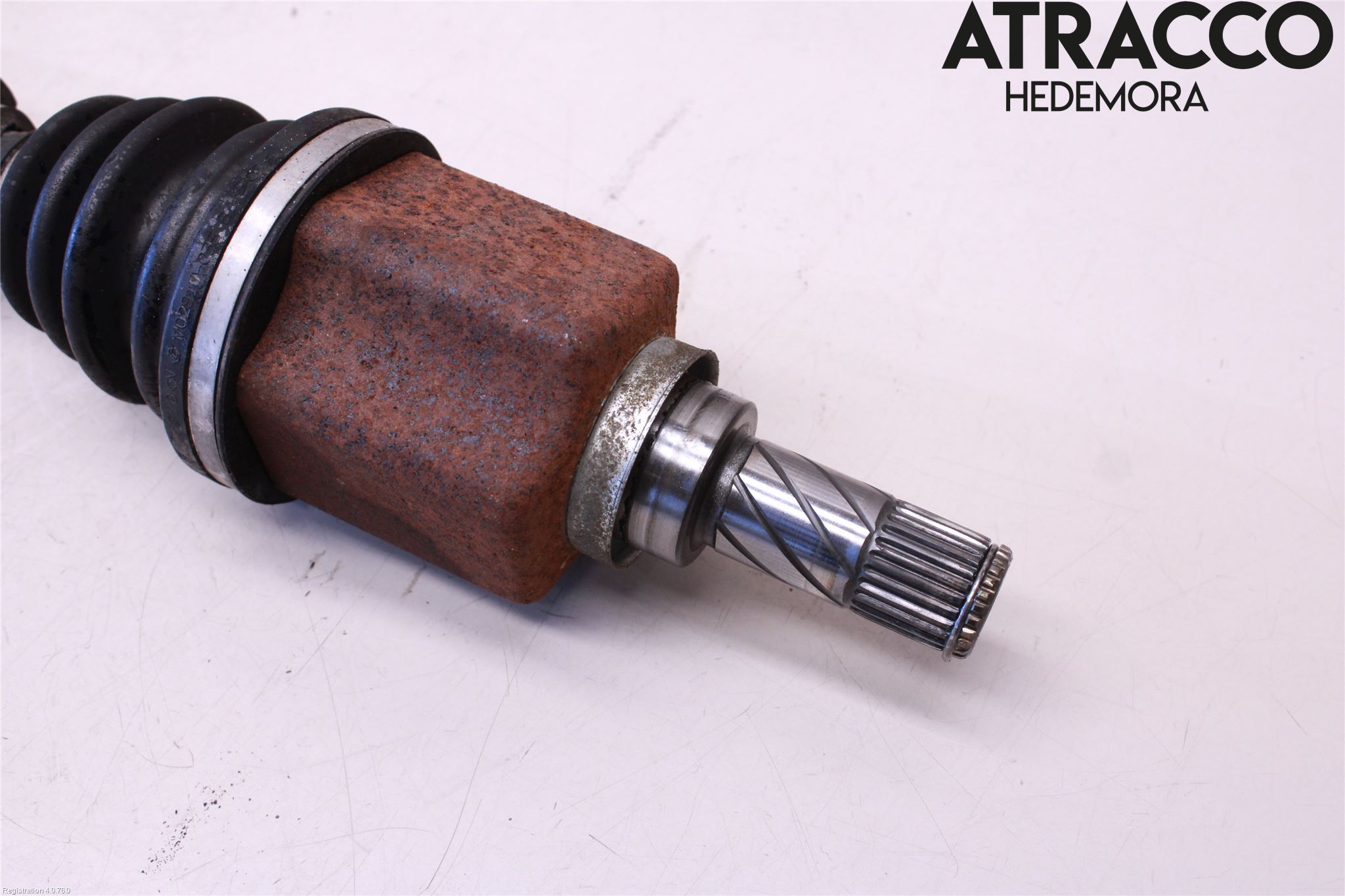 Nissan QASHQAI 14-17 Drivaxel Fram Vänster