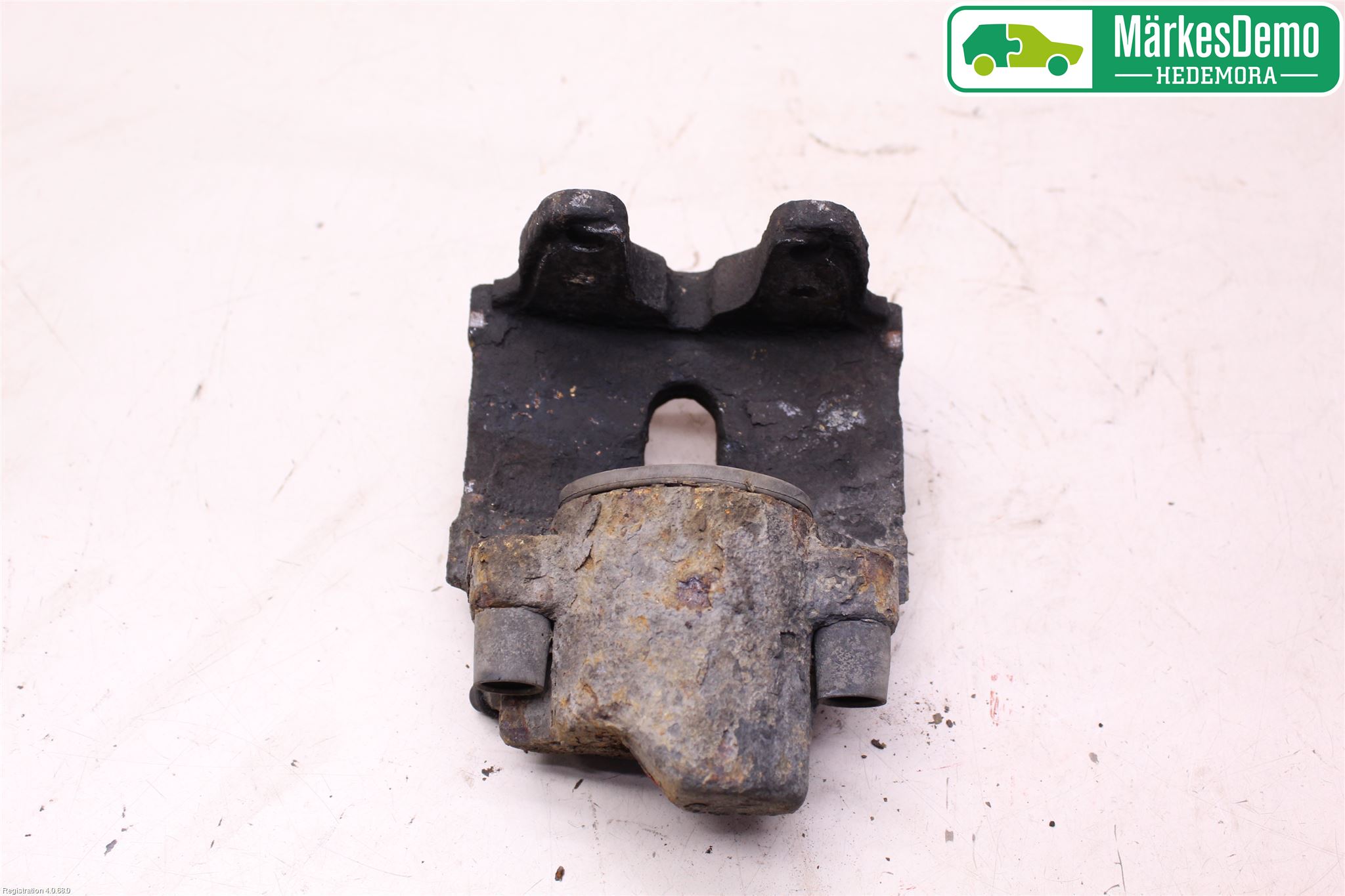 BMW X5 E53     99-06 Bromsok Fram Vänster