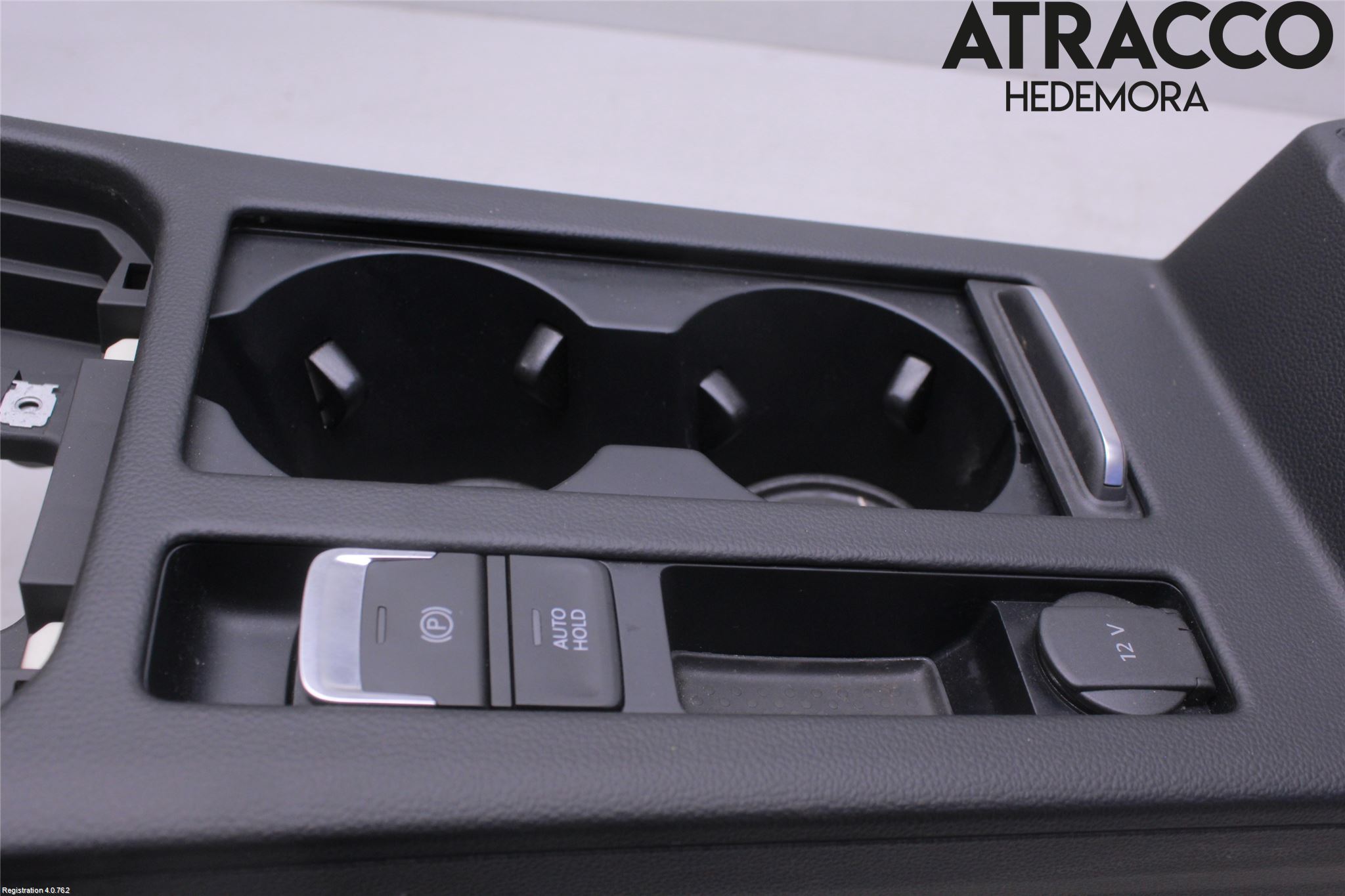 Volkswagen VW PASSAT 15-19 Instrumentkonsoll Mitt