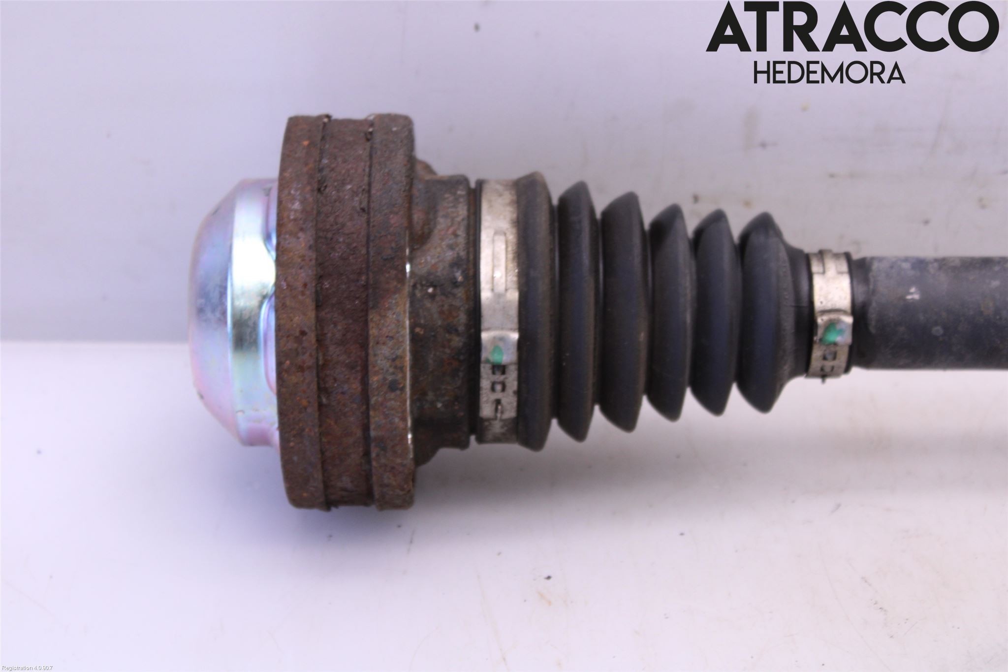 Audi A8/S8 4H 10-17 Drivaxel Bak Vänster