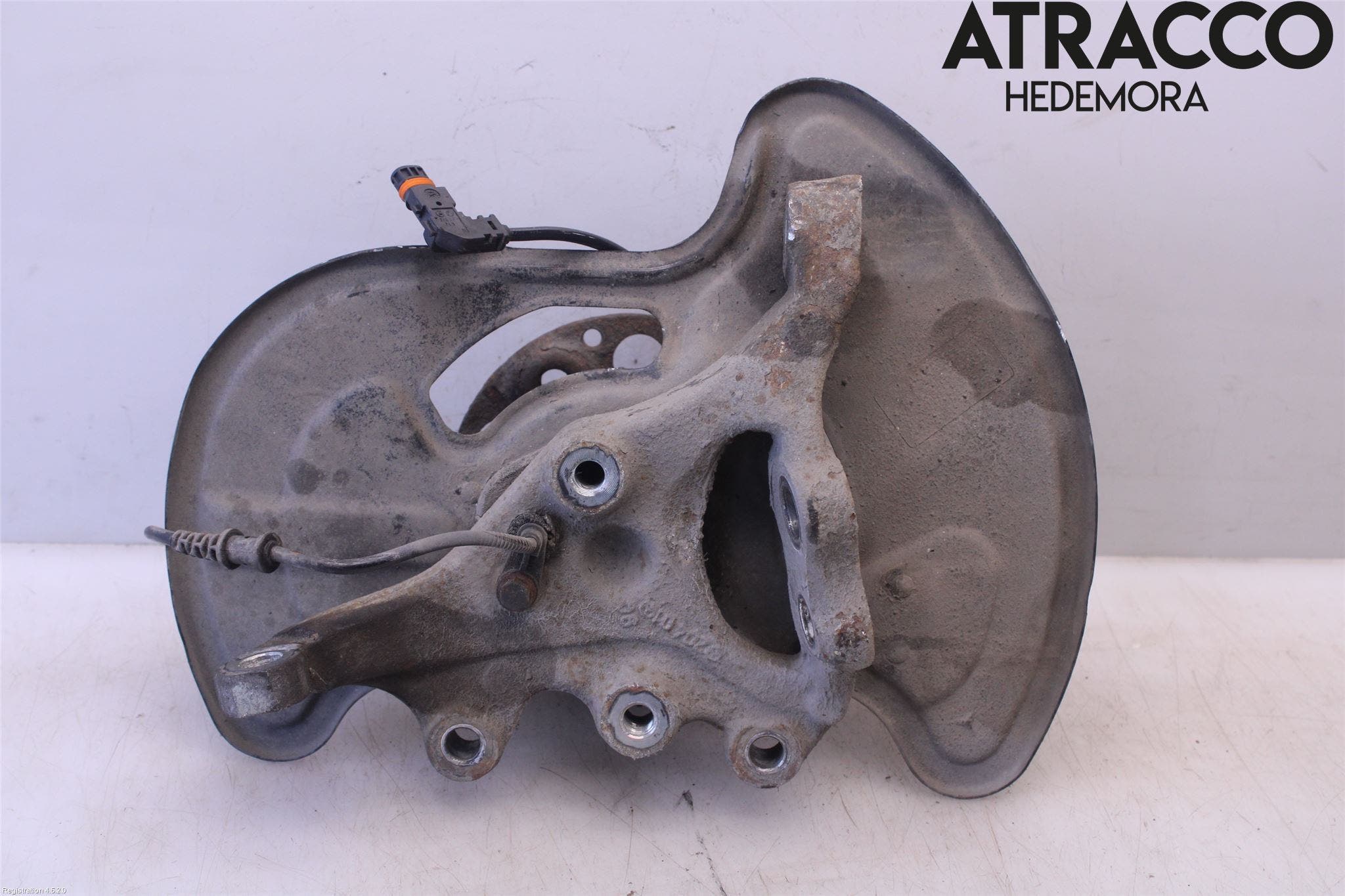 Mercedes-Benz MB C-KLASS (W204) 07-15 Styrspindel Lagerhus Vä