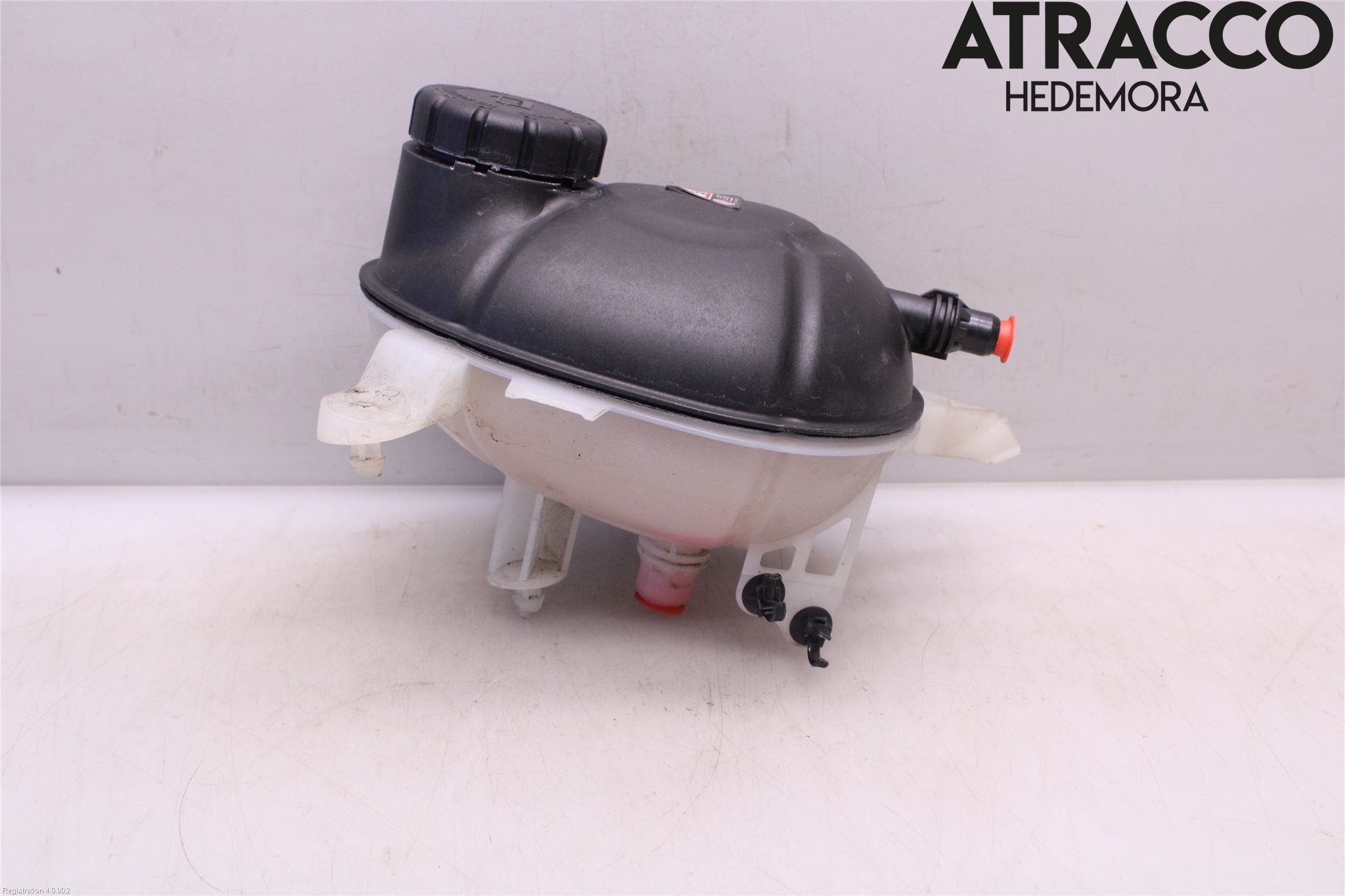 Mercedes-Benz MB C-KLASS (W205) 14-21 Expansionstank