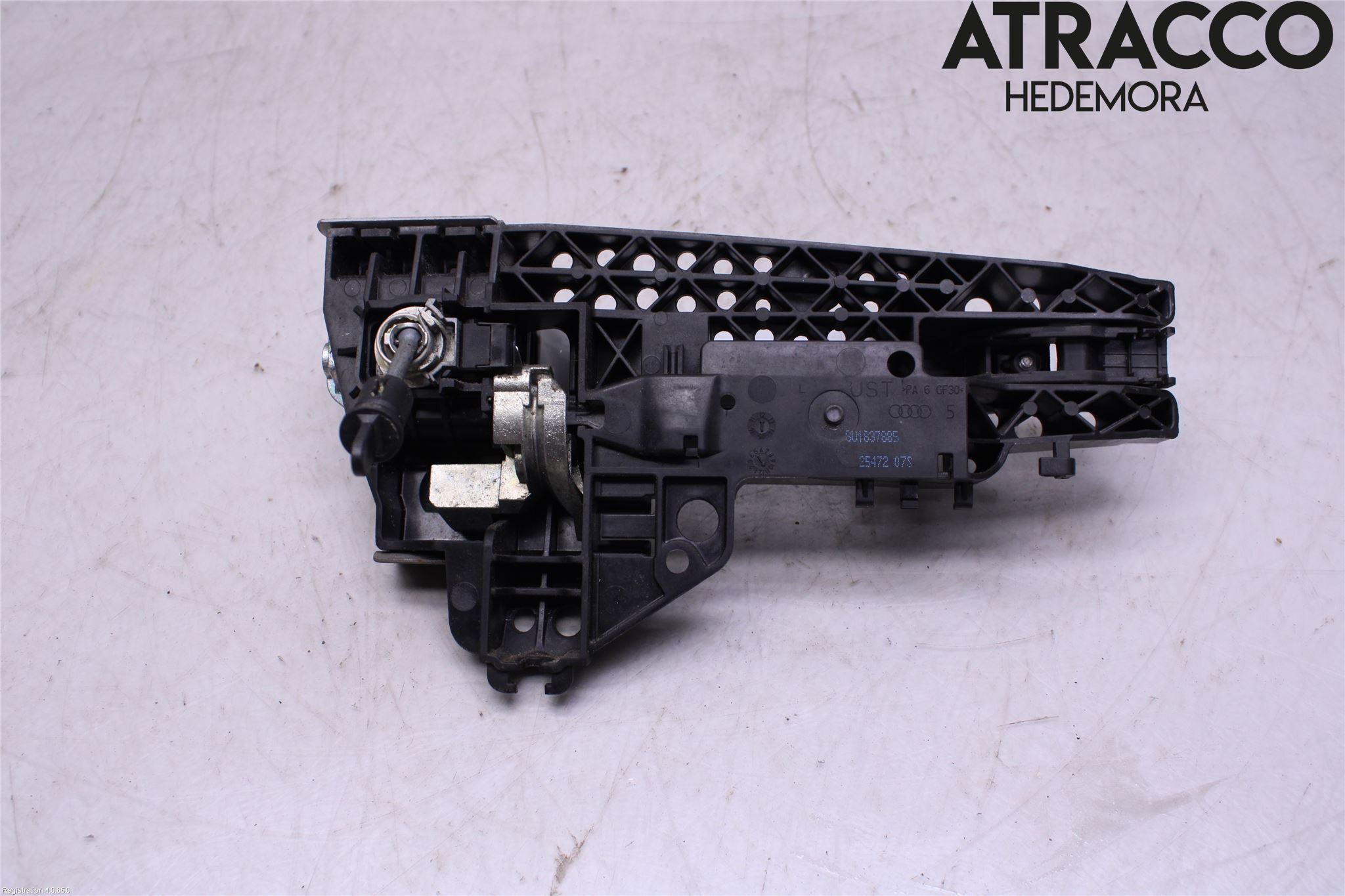 Audi Q3 8U 12-18 Dörrhandtag Yttre Vä