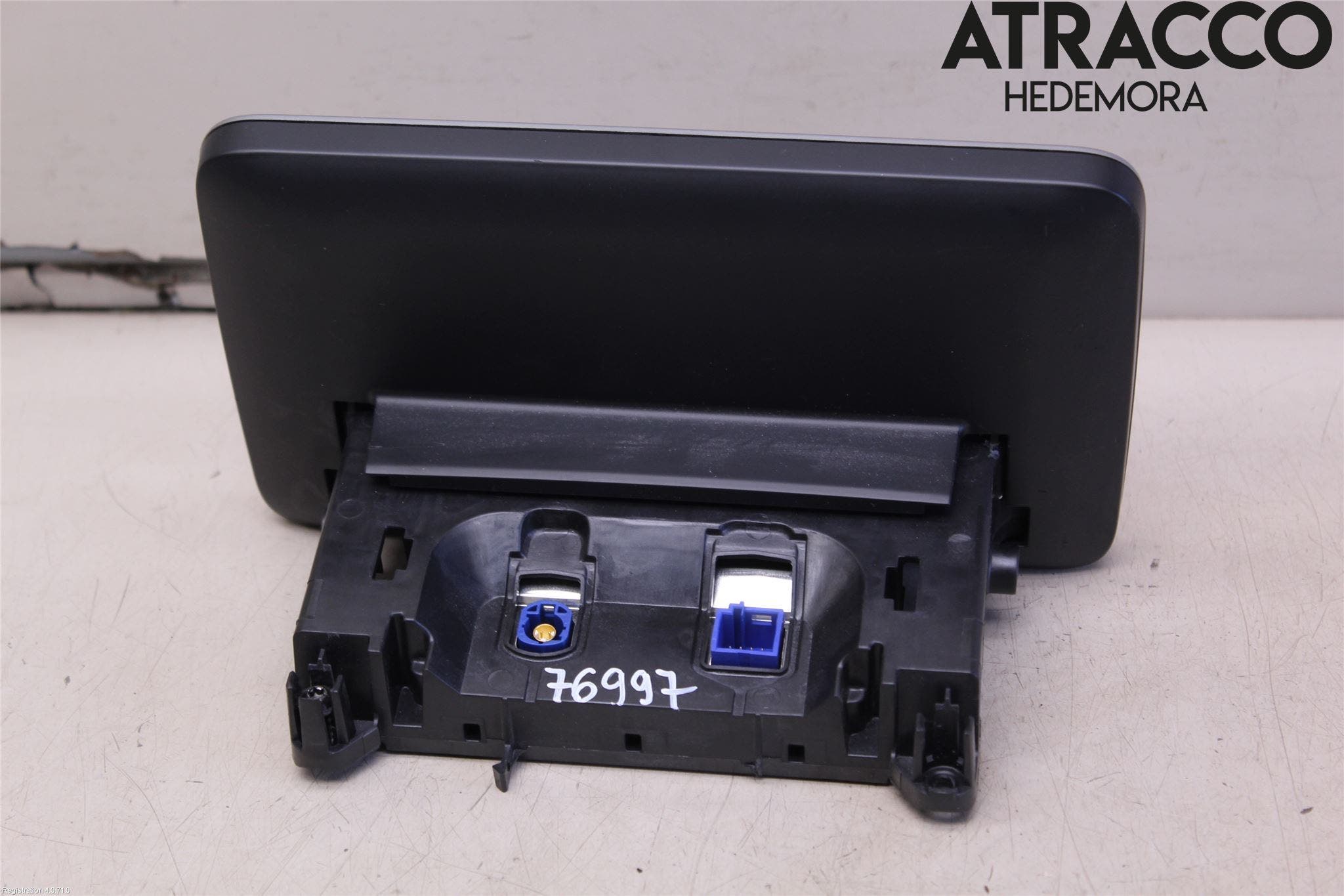 Mercedes-Benz MB C-KLASS (W205) 14-21 Multifunktionsdisplay