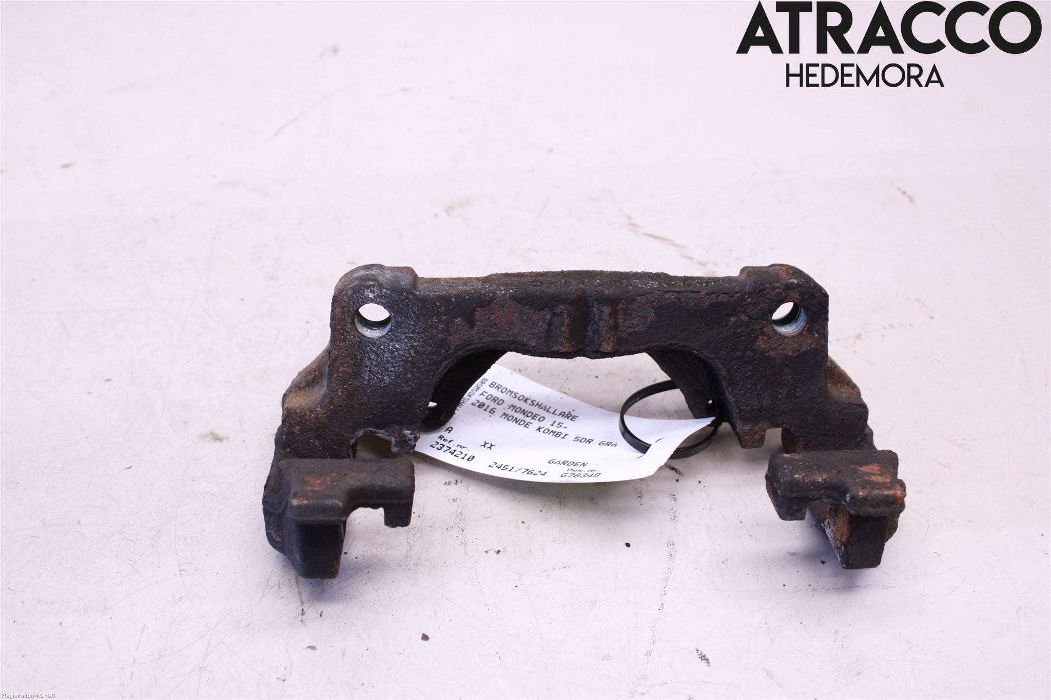 Ford MONDEO 15-22 Bromsokshållare