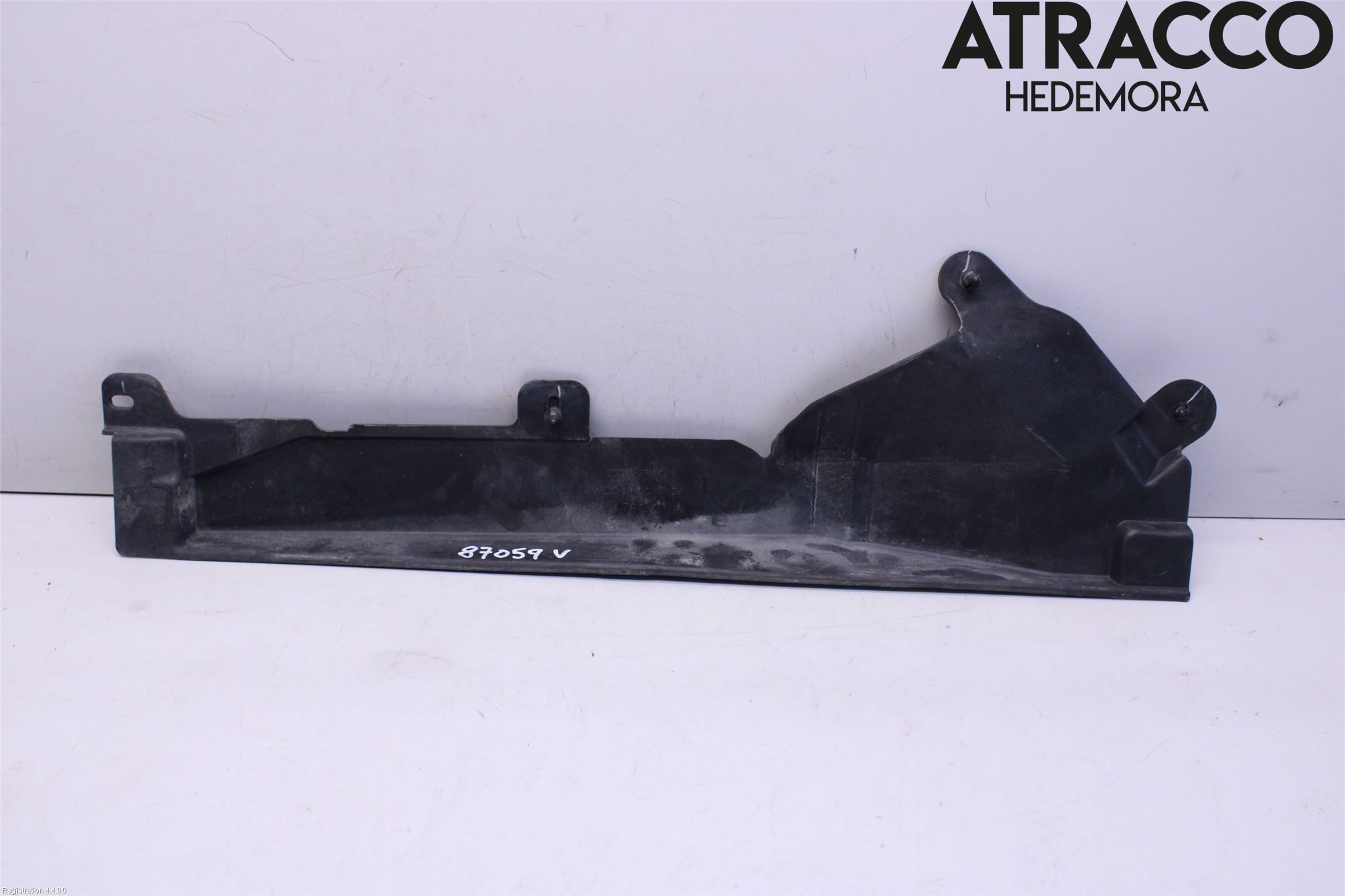 Dodge NITRO Deflektor Plåt-Plast Kylning