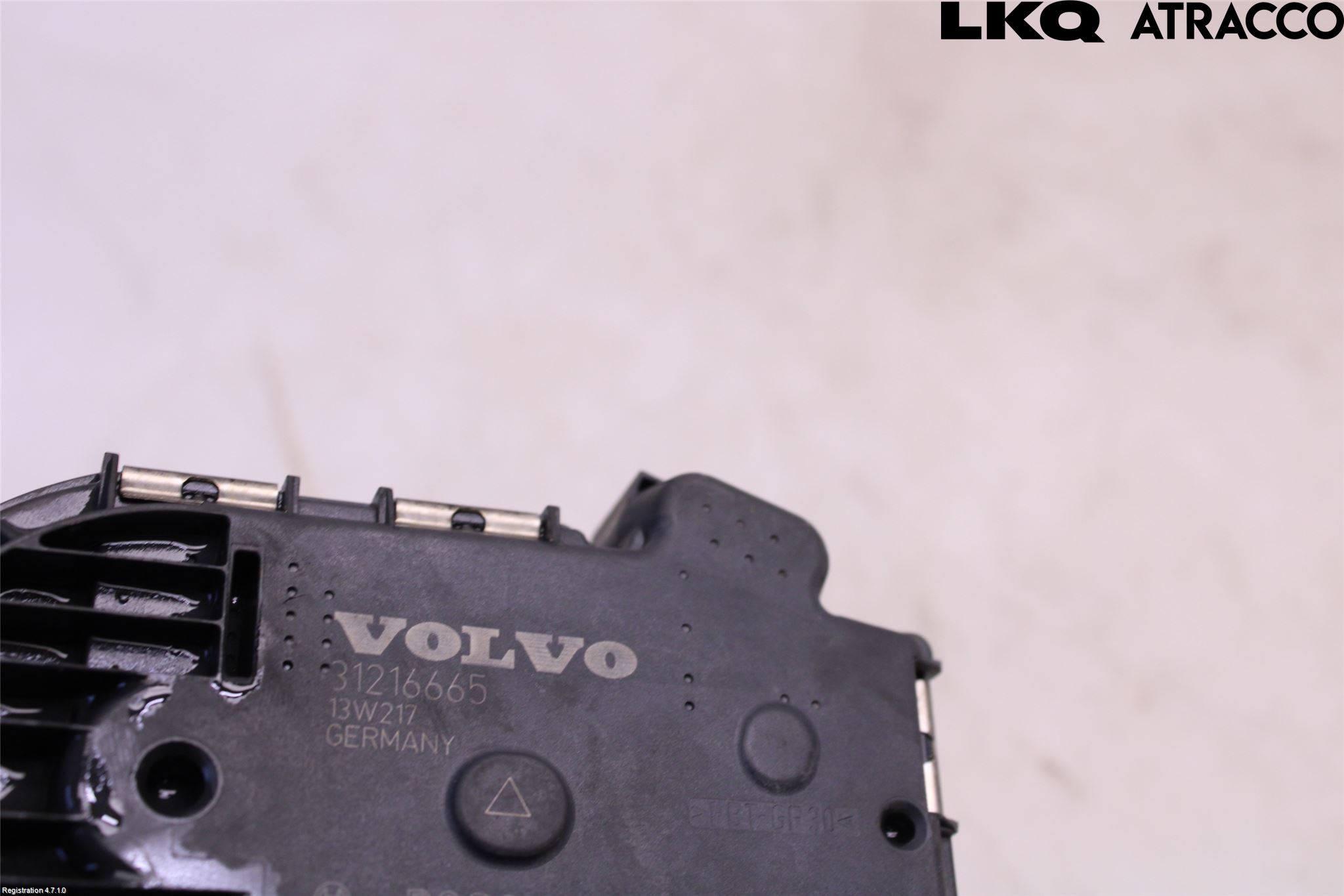 Volvo XC60 14-17 Injspjällhus