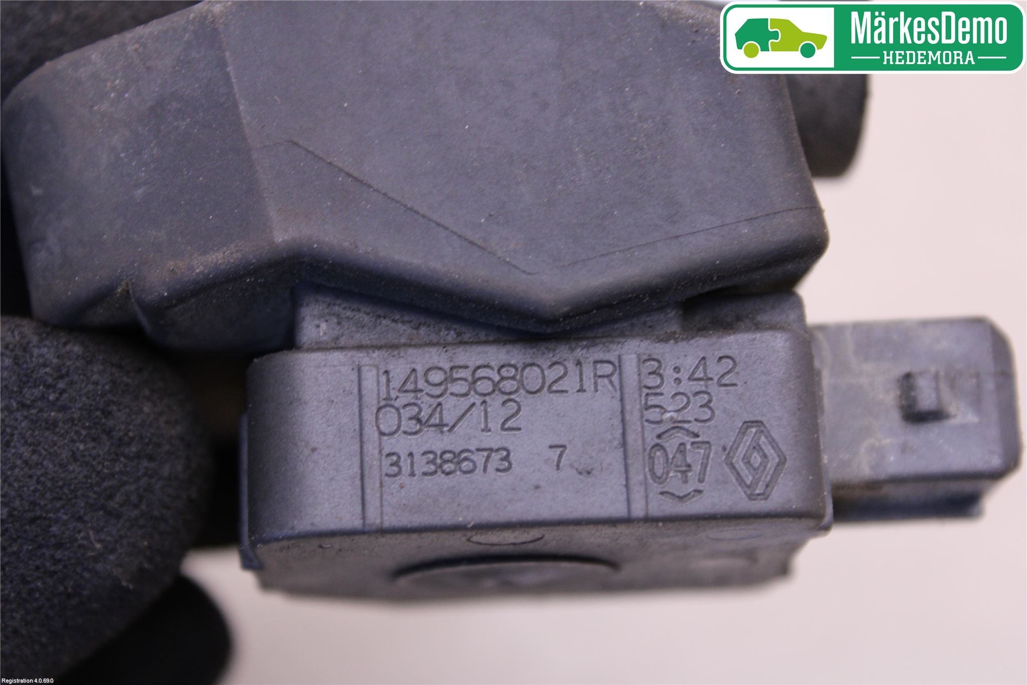 Dacia DUSTER 10-17 Vakuumventil