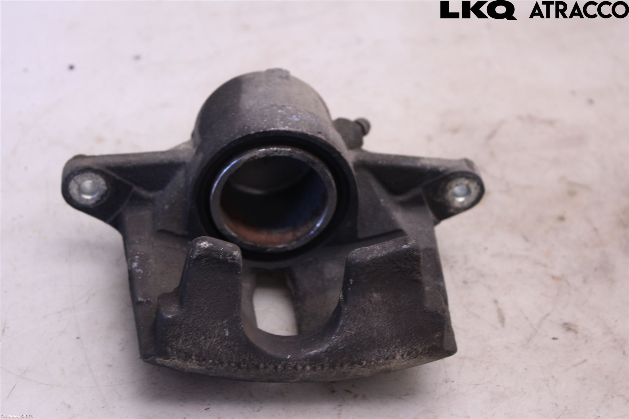 Ford MONDEO     01-06 Bromsok Fram Höger