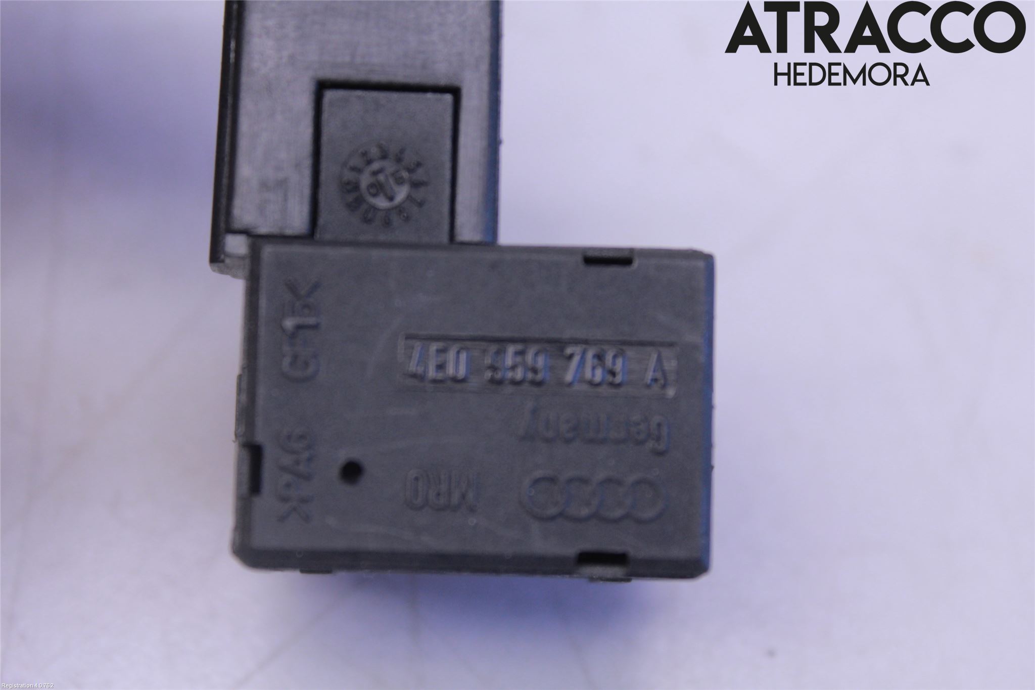 Audi A8/S8 4E  02-09 Strömställare Stolvärme