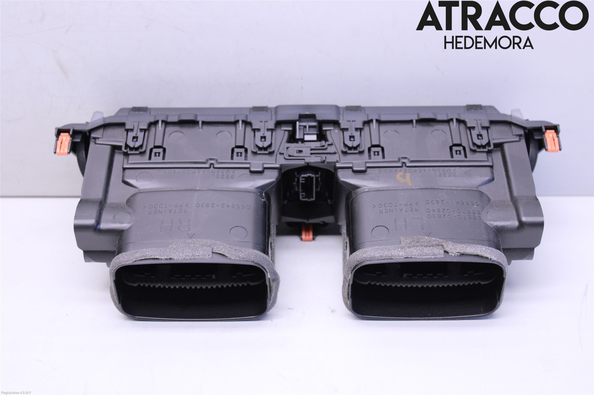 Toyota COROLLA 19- Defrosterkanal-Munstycke