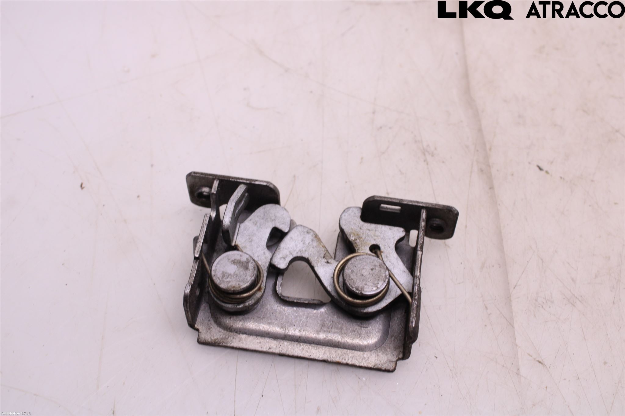 BMW X1 E84 10-15 Huvlås