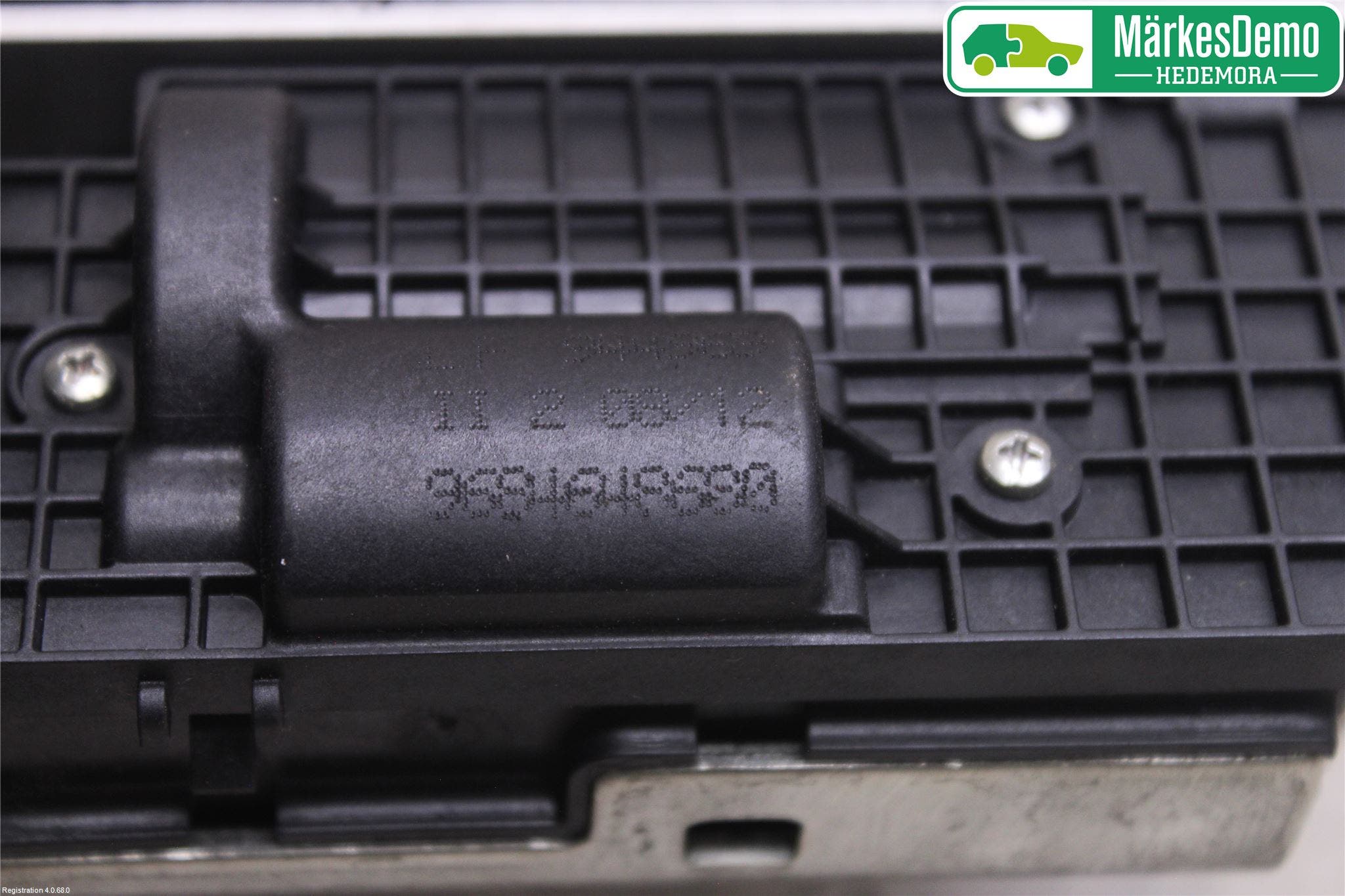 Peugeot 208 12-15 Låskista Baklucka