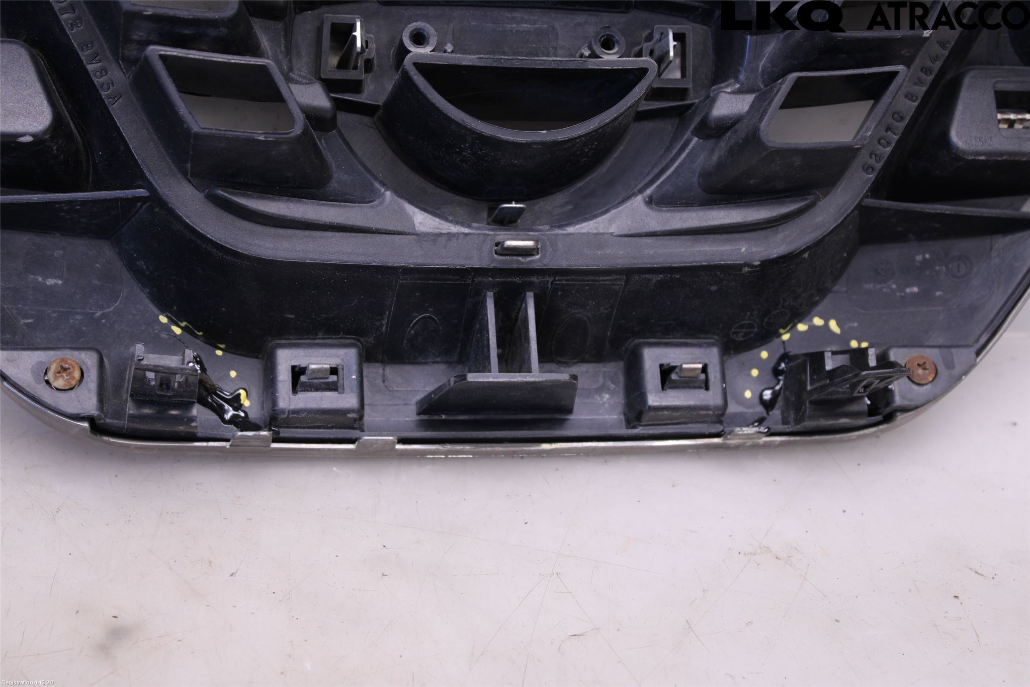 Nissan JUKE 14-19 Grill Komp