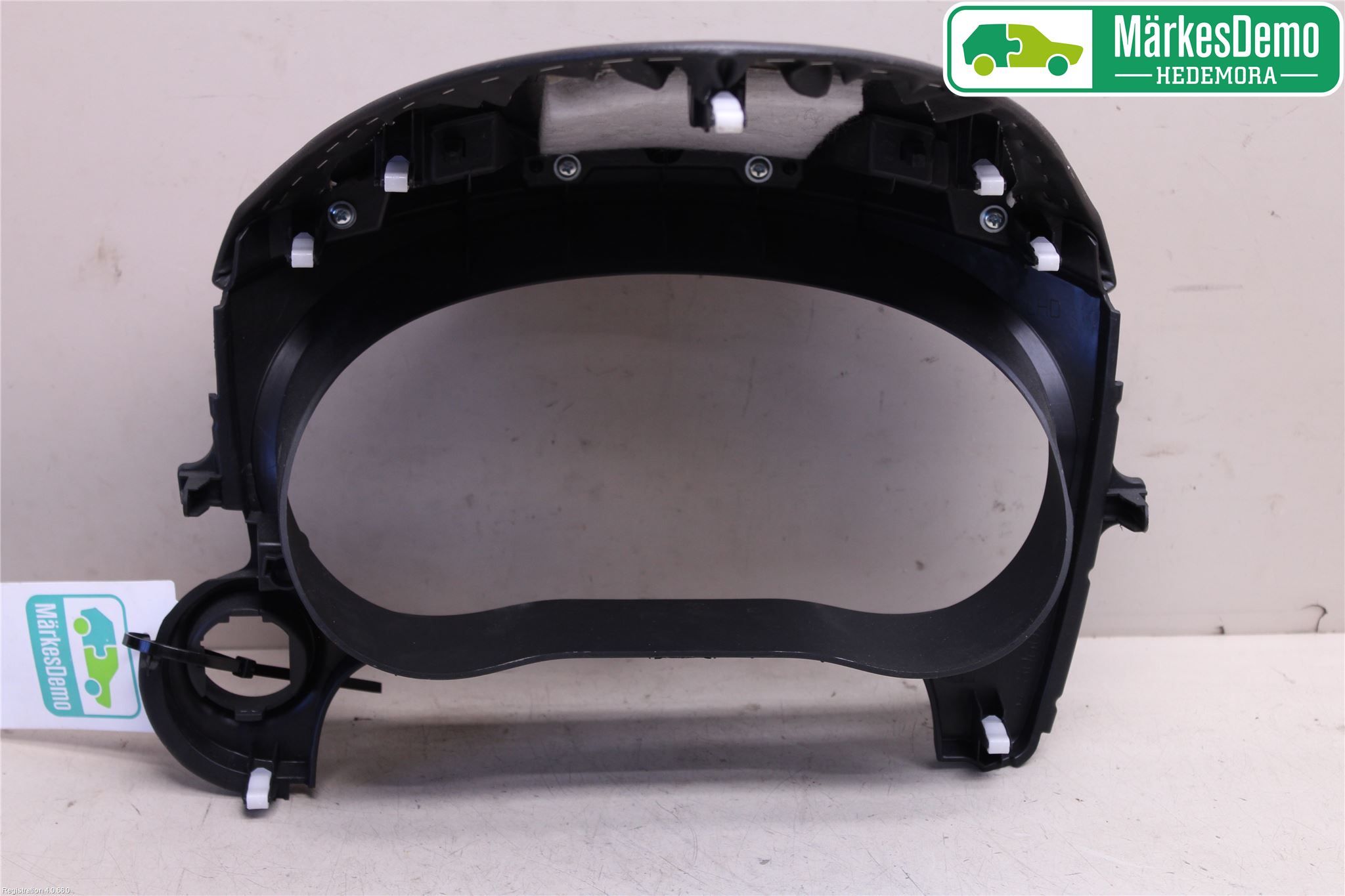 Mitsubishi OUTLANDER 13-21 Instrumentsarg