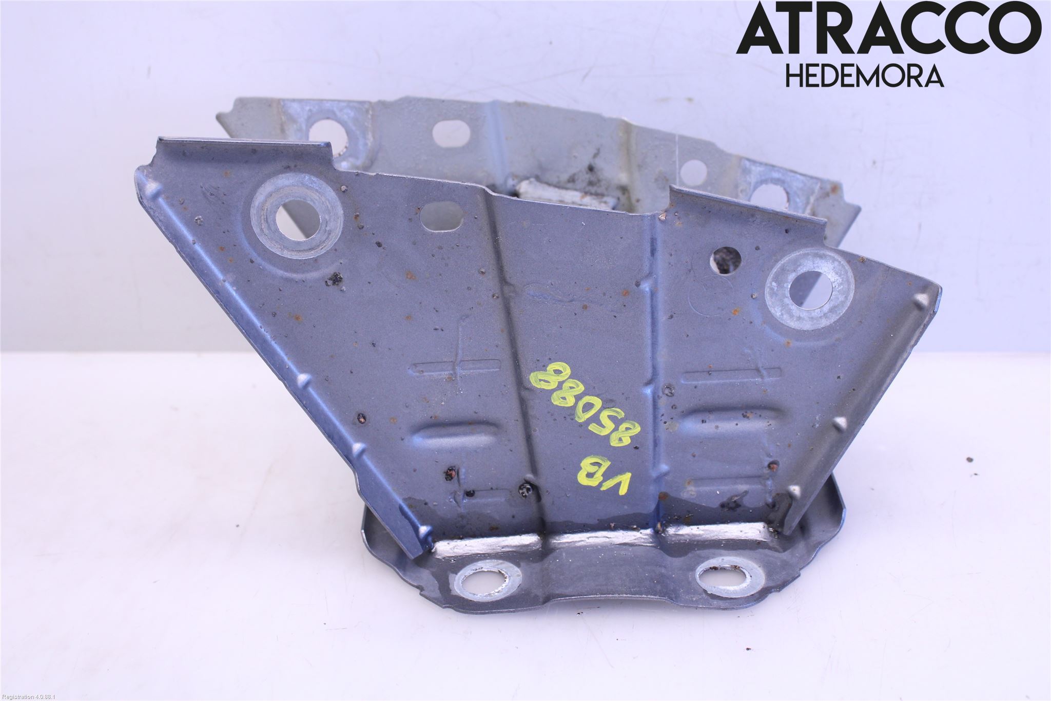 Volvo S90 17->> Stötfångarbärjärn Bak