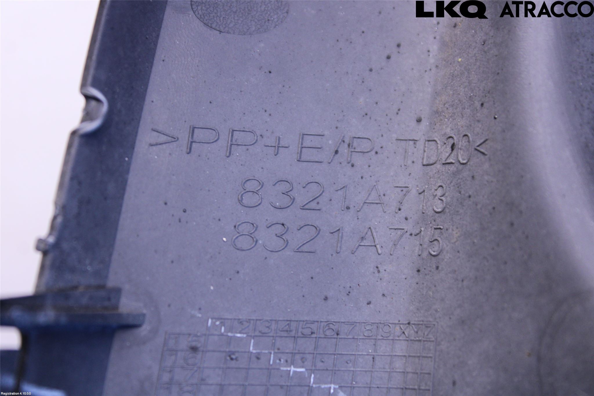 Fiat FULLBACK 16-19 Dimljussarg Fram