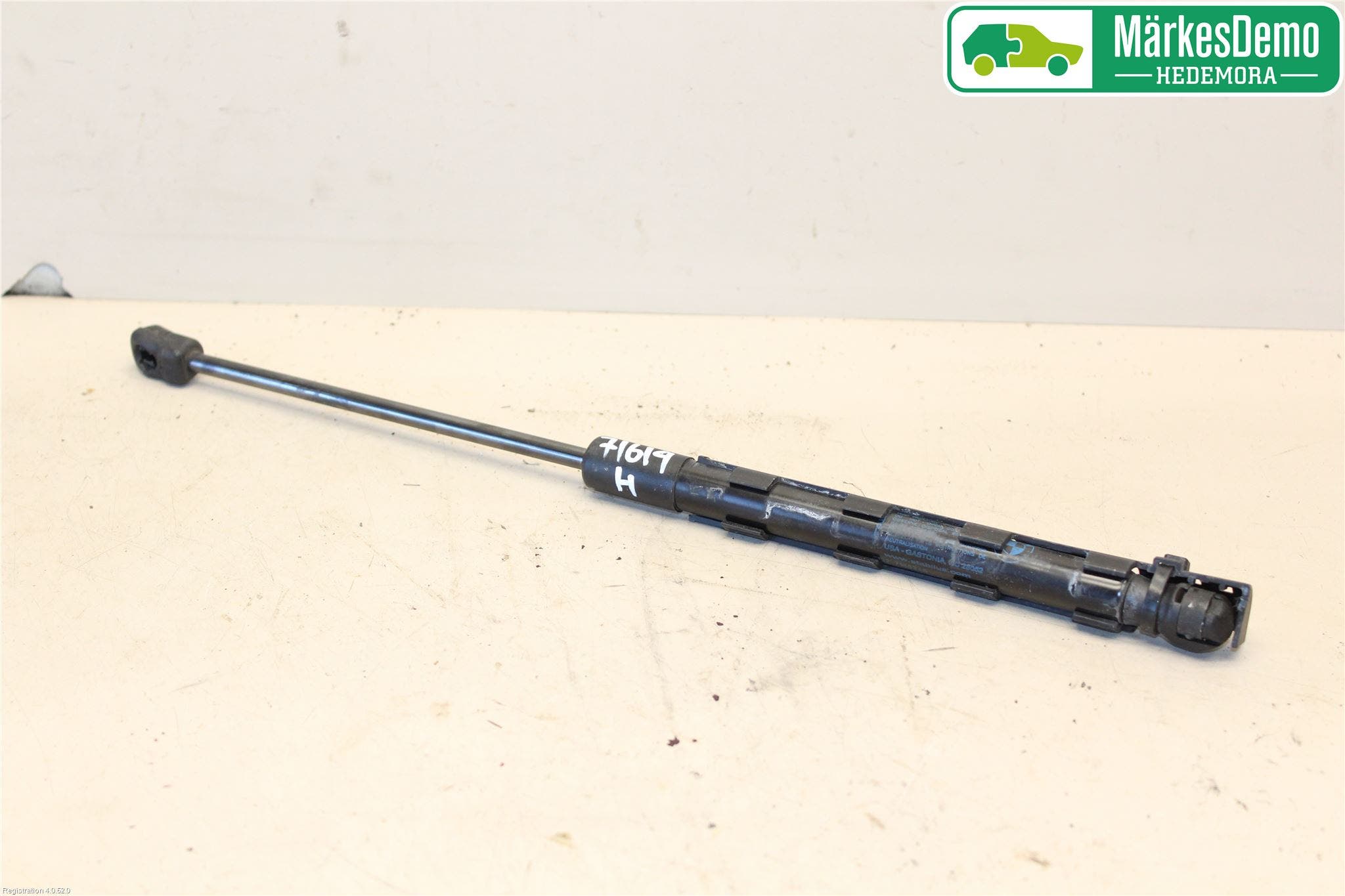 BMW X5 E70 07-13 Gasfjäder Motorhuv