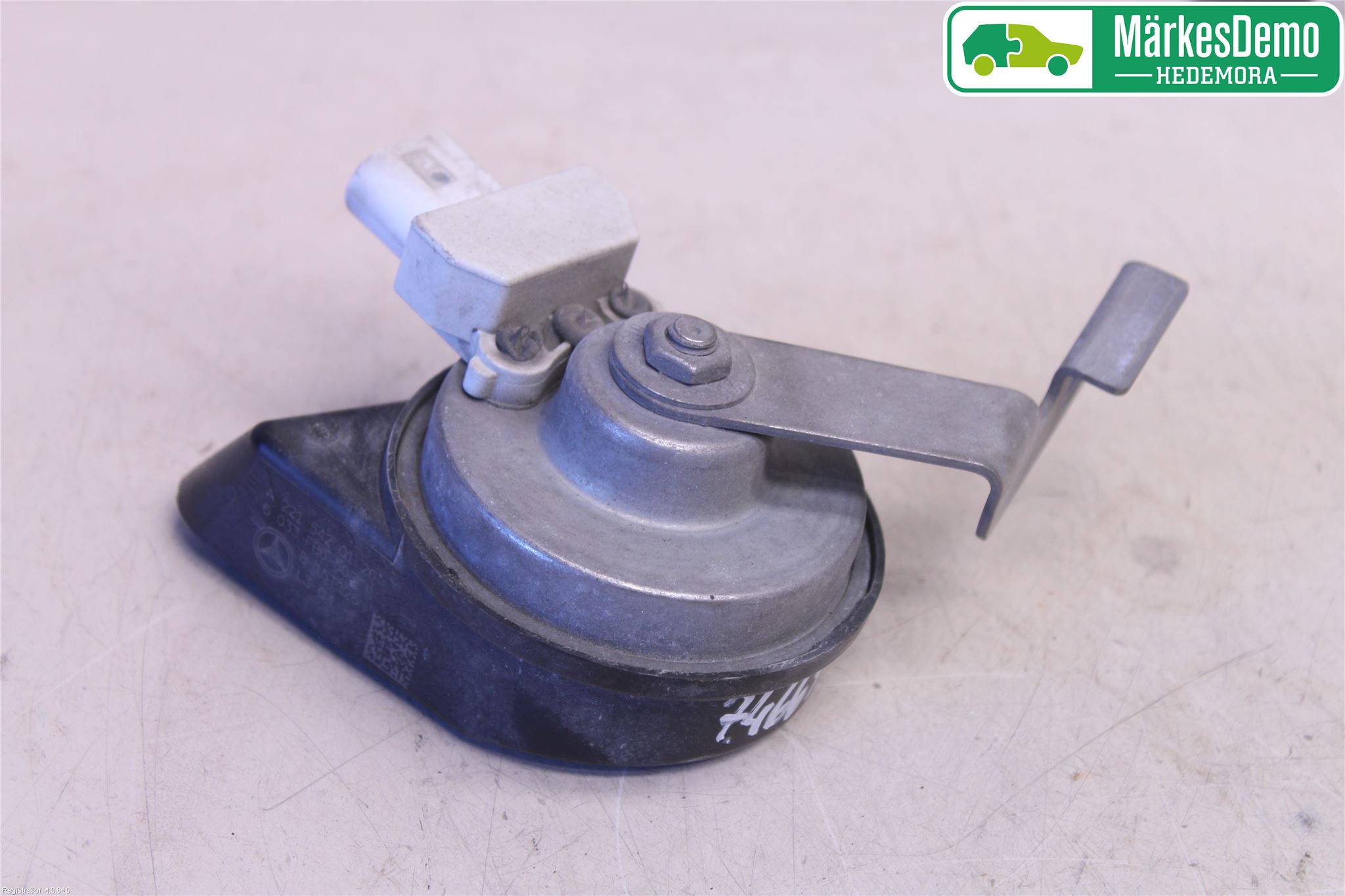 Mercedes-Benz MB E-KLASS (W212) 09-16 Signalhorn